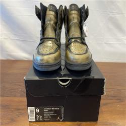 NEW! Nike Jordan 1 Retro High OG Wings - Size 9, Black/Metallic Gold