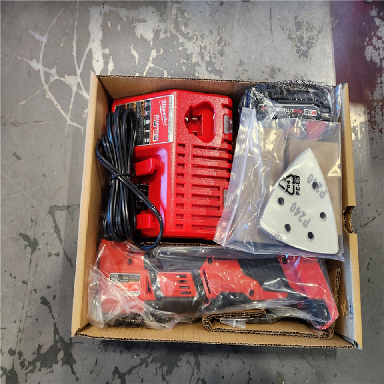 AS-IS- Milwaukee 18V Lithium-Ion Cordless Oscillating Multi-Tool Kit