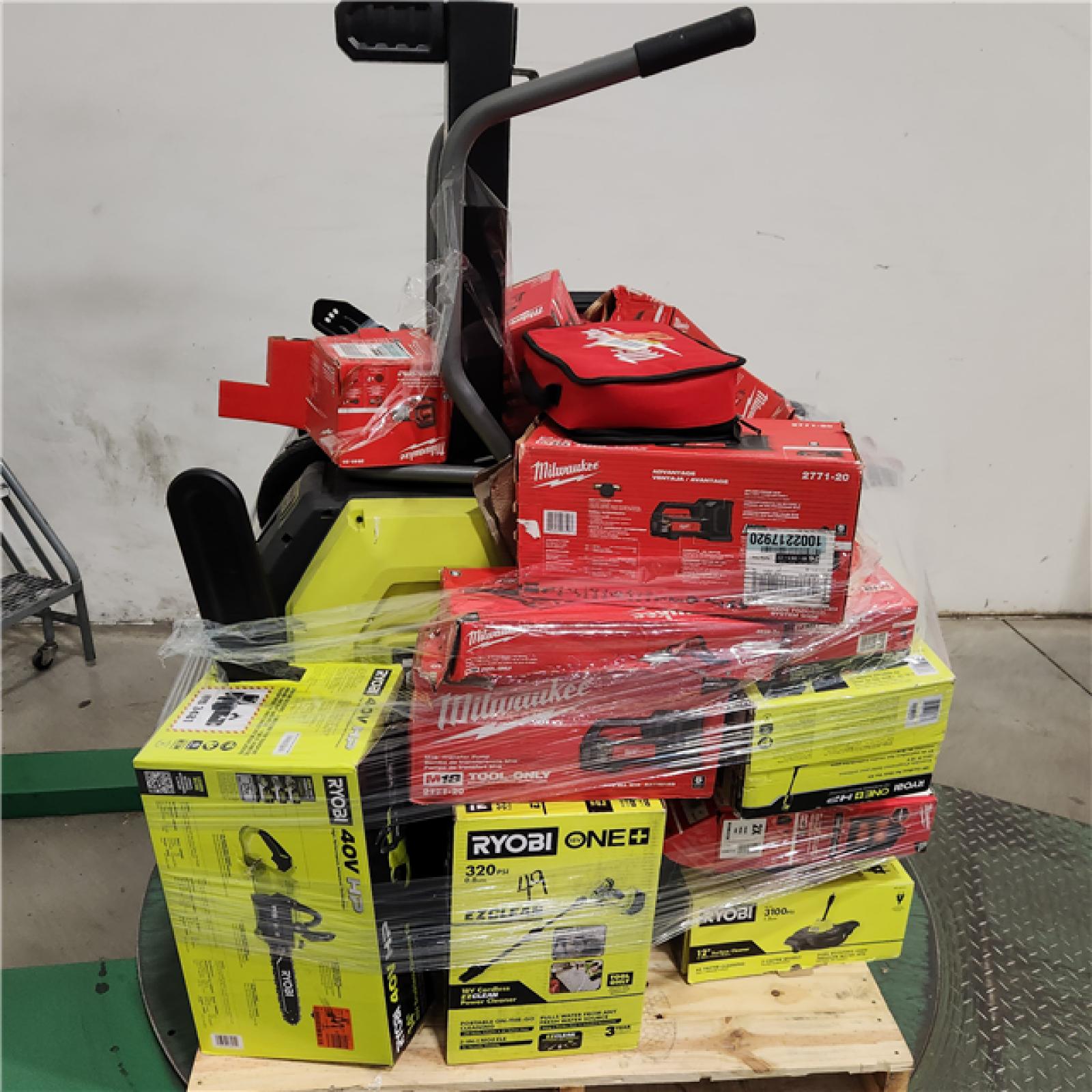 Dallas Location - As-Is Tool Pallet