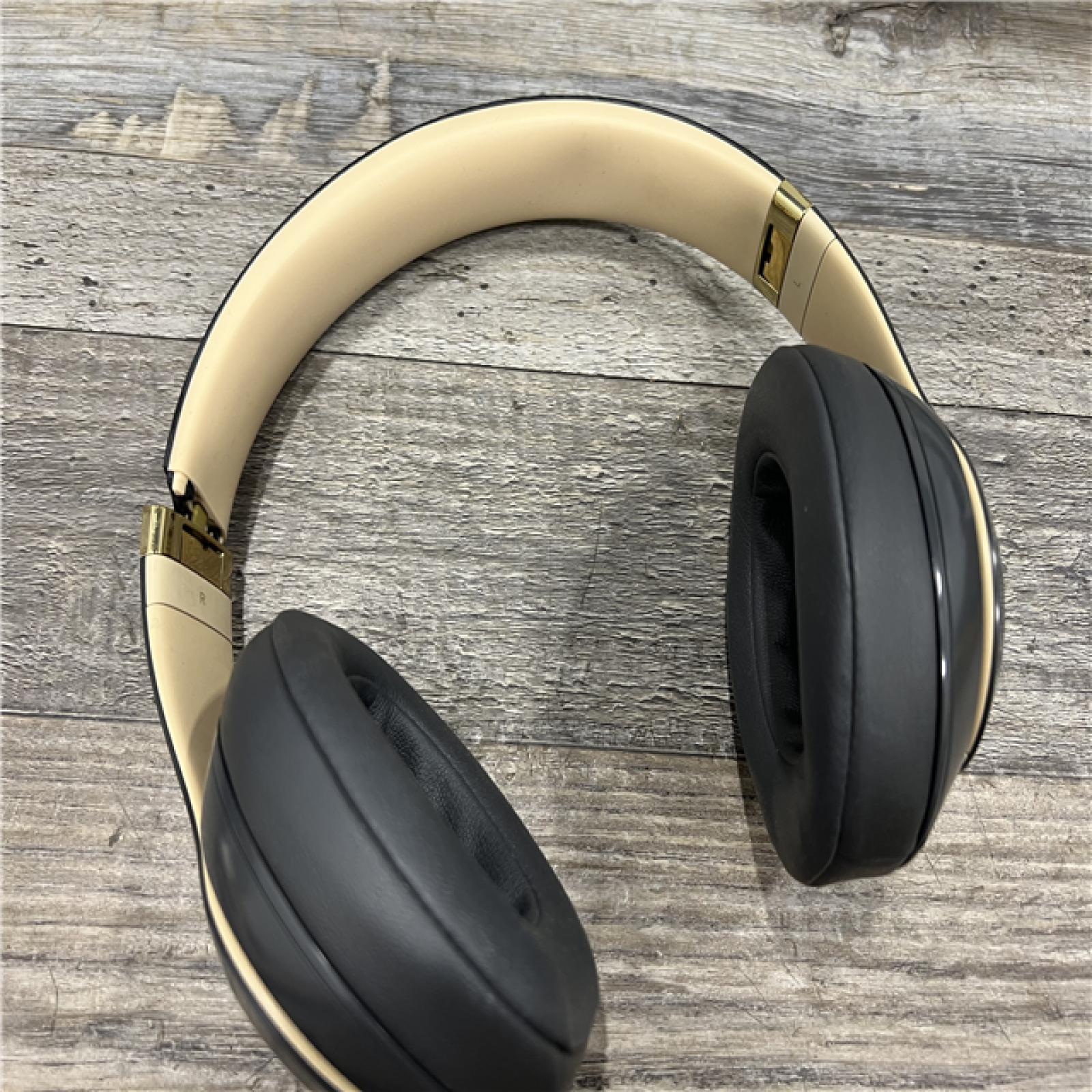 AS-IS Beats - Studio³ Wireless Noise Cancelling Headphones - Shadow Gray