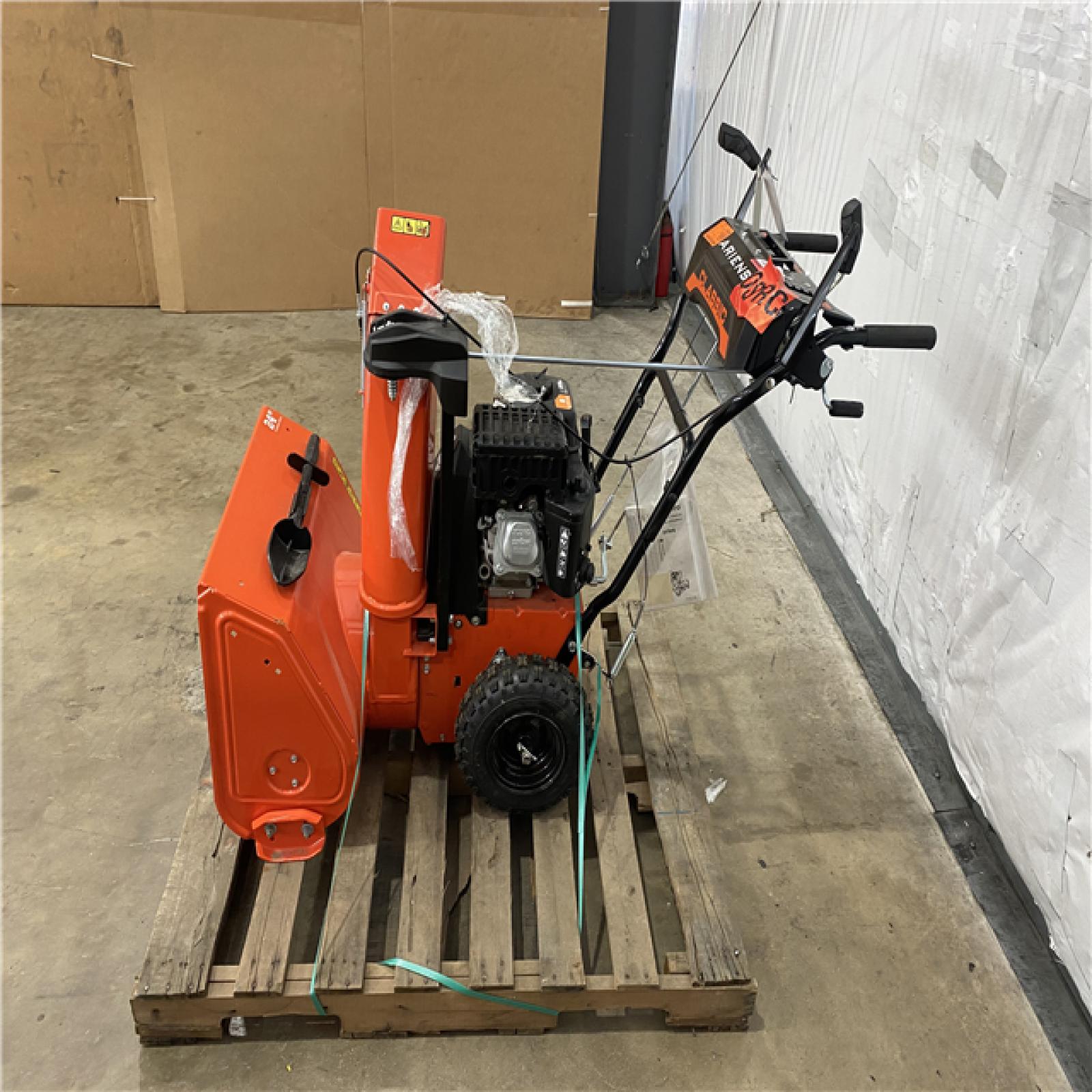Houston Location AS IS - Ariens 24in Snow Blower