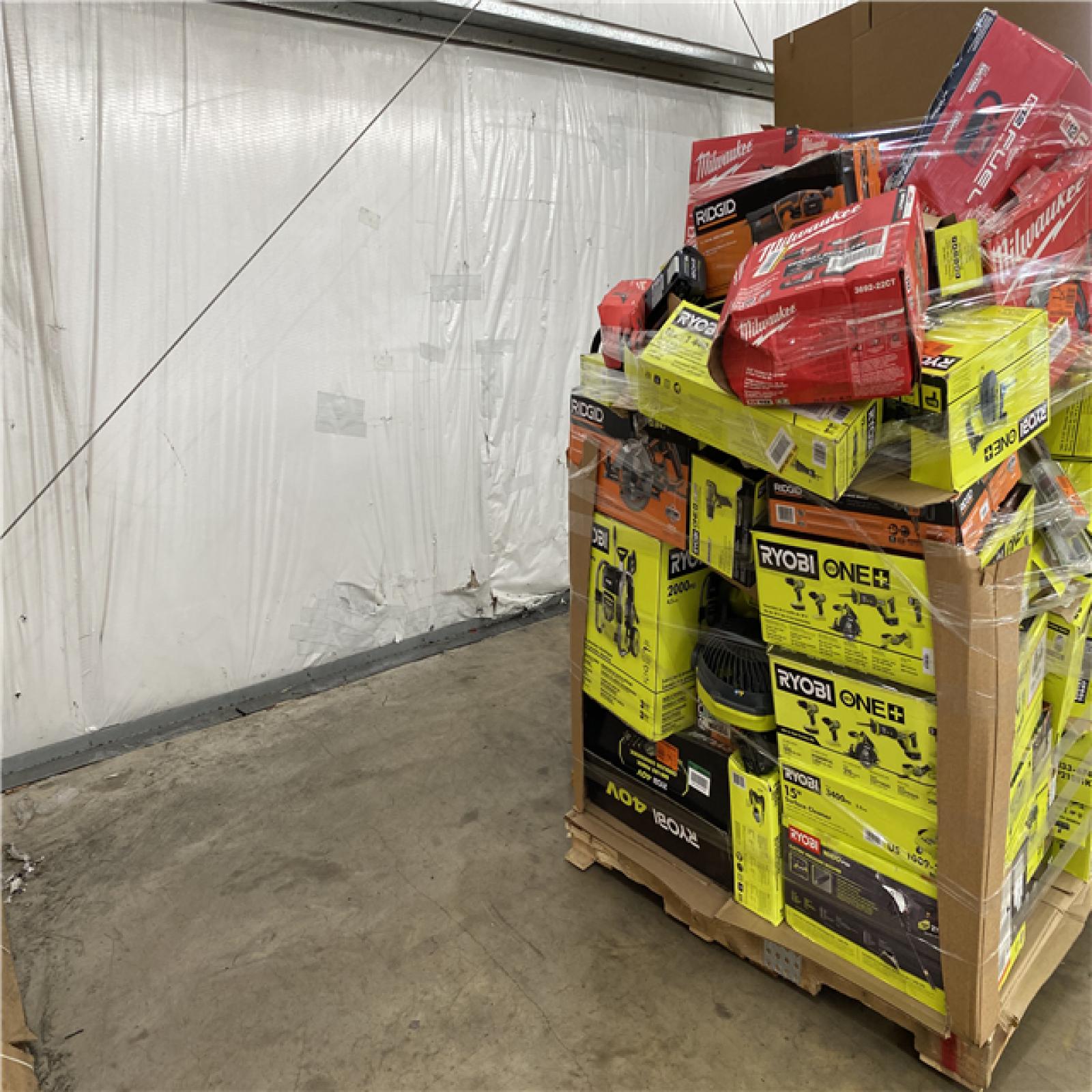 Houston Location AS IS - Tool Pallet