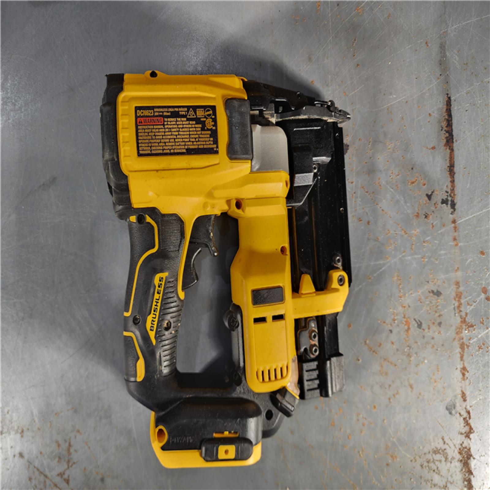 HOUSTON LOCATION - AS-IS (APPEARS LIKE NEW) DEWALT ATOMIC 20V MAX Lithium Ion Cordless 23 Gauge Pin Nailer Kit with 2.0Ah Battery and Charger