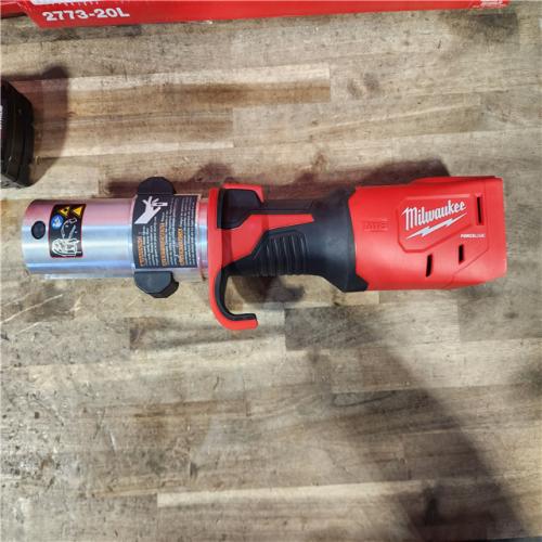 HOUSTON LOCATION - AS-IS (APPEARS LIKE NEW) Milwaukee 2773-20L M18 18V FORCE LOGIC Cordless Long Throw Press Tool Kit
