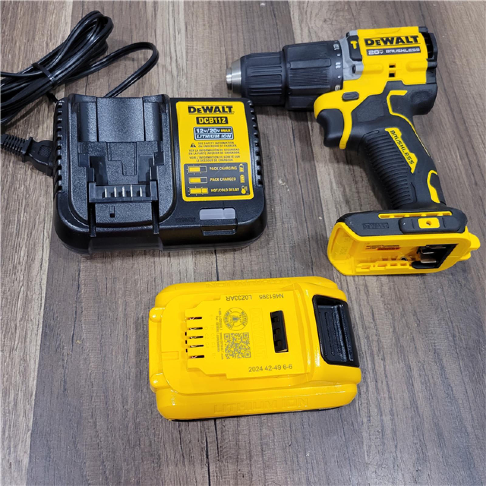 GOOD DEWALT ATOMIC 20-Volt Lithium-Ion Cordless 1/2 in. Compact Hammer Drill with 3.0Ah Battery, Charger and Bag