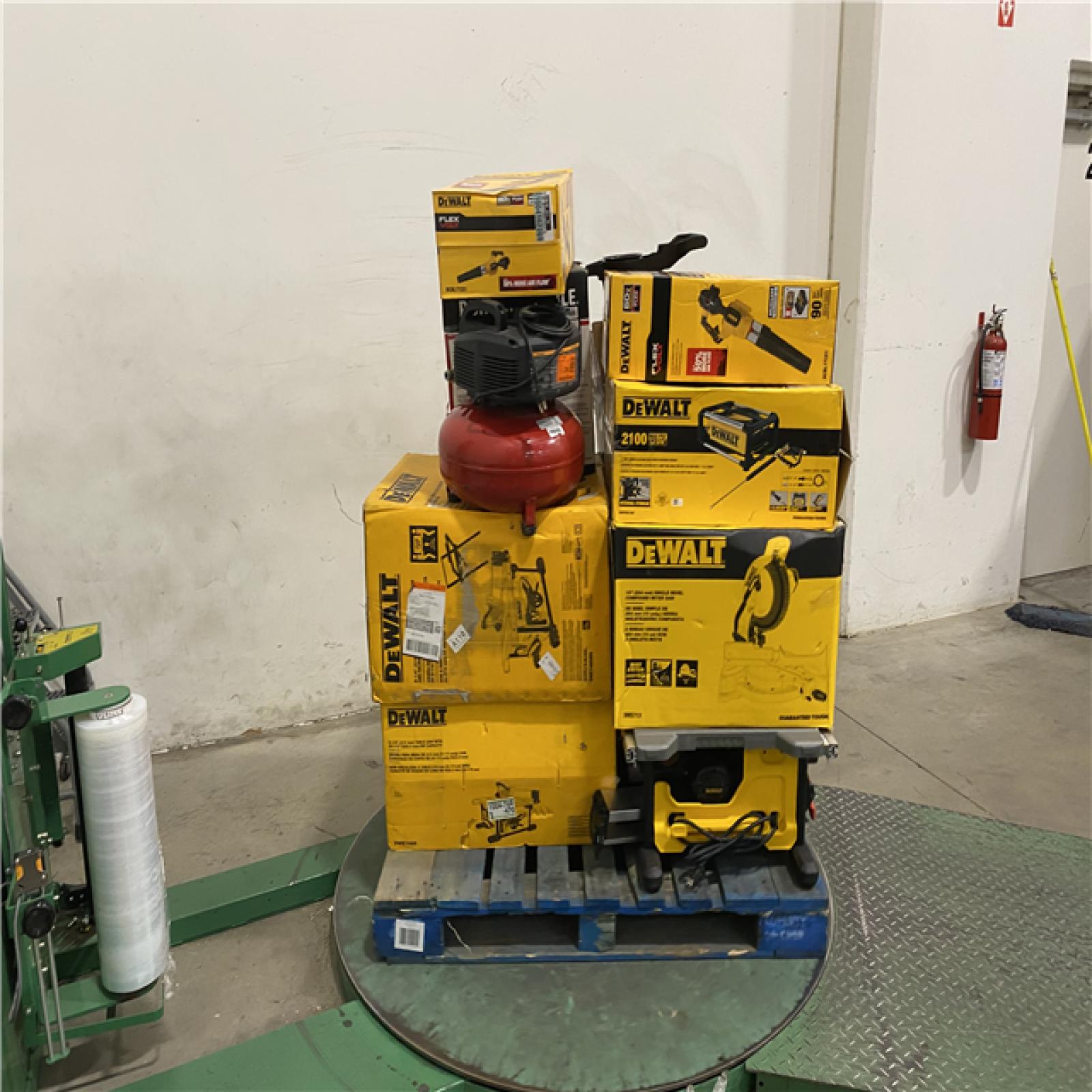 Dallas Location - As-Is DEWALT Tool Pallet