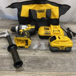 AS-IS DEWALT Atomic 20V Max Lithium-Ion Brushless Cordless Compact 1/4 in. Impact Driver Kit