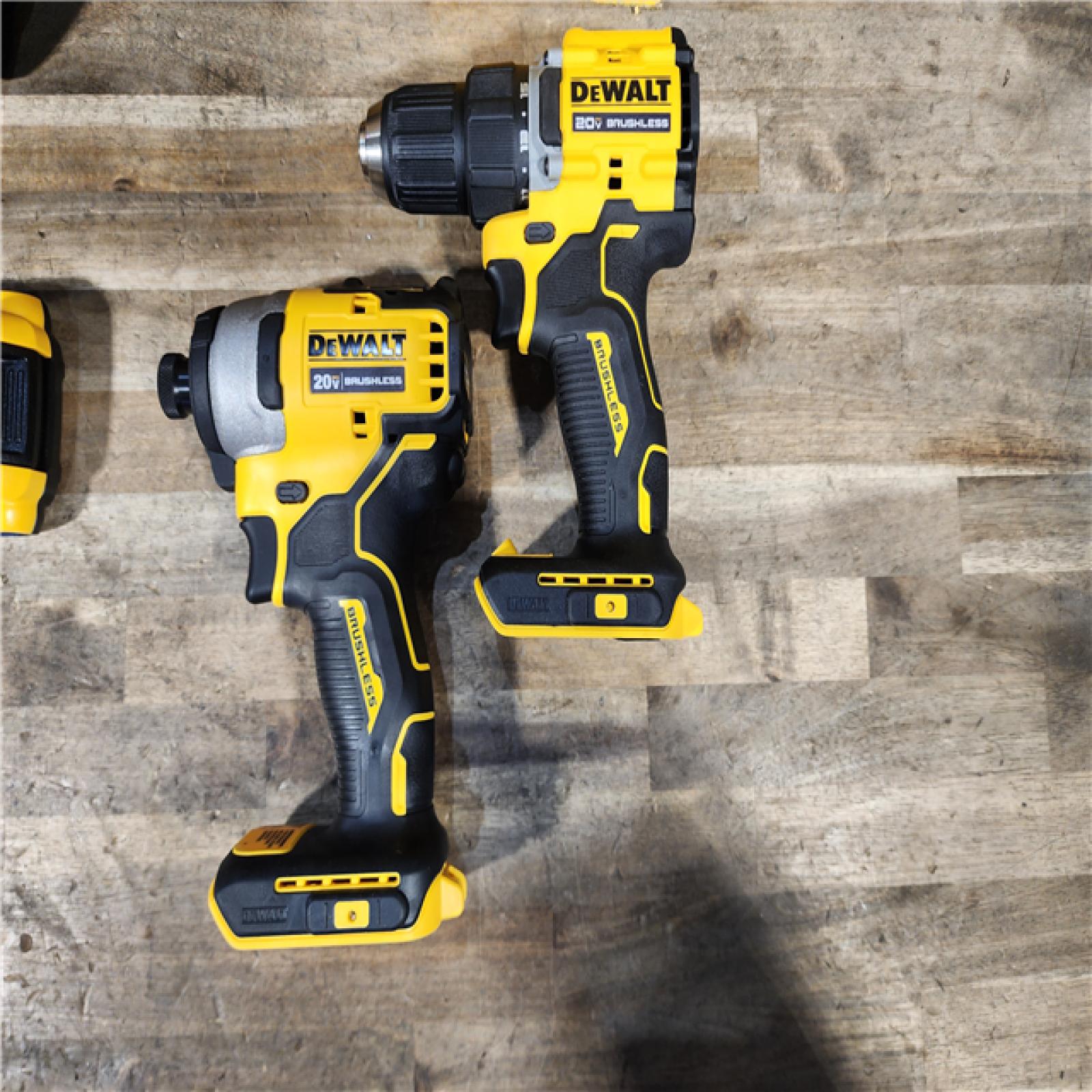 HOUSTON LOCATION - AS-IS Dewalt DCK225D2 20V MAX ATOMIC Compact Cordless Drill Driver and Impact Driver Combo Kit