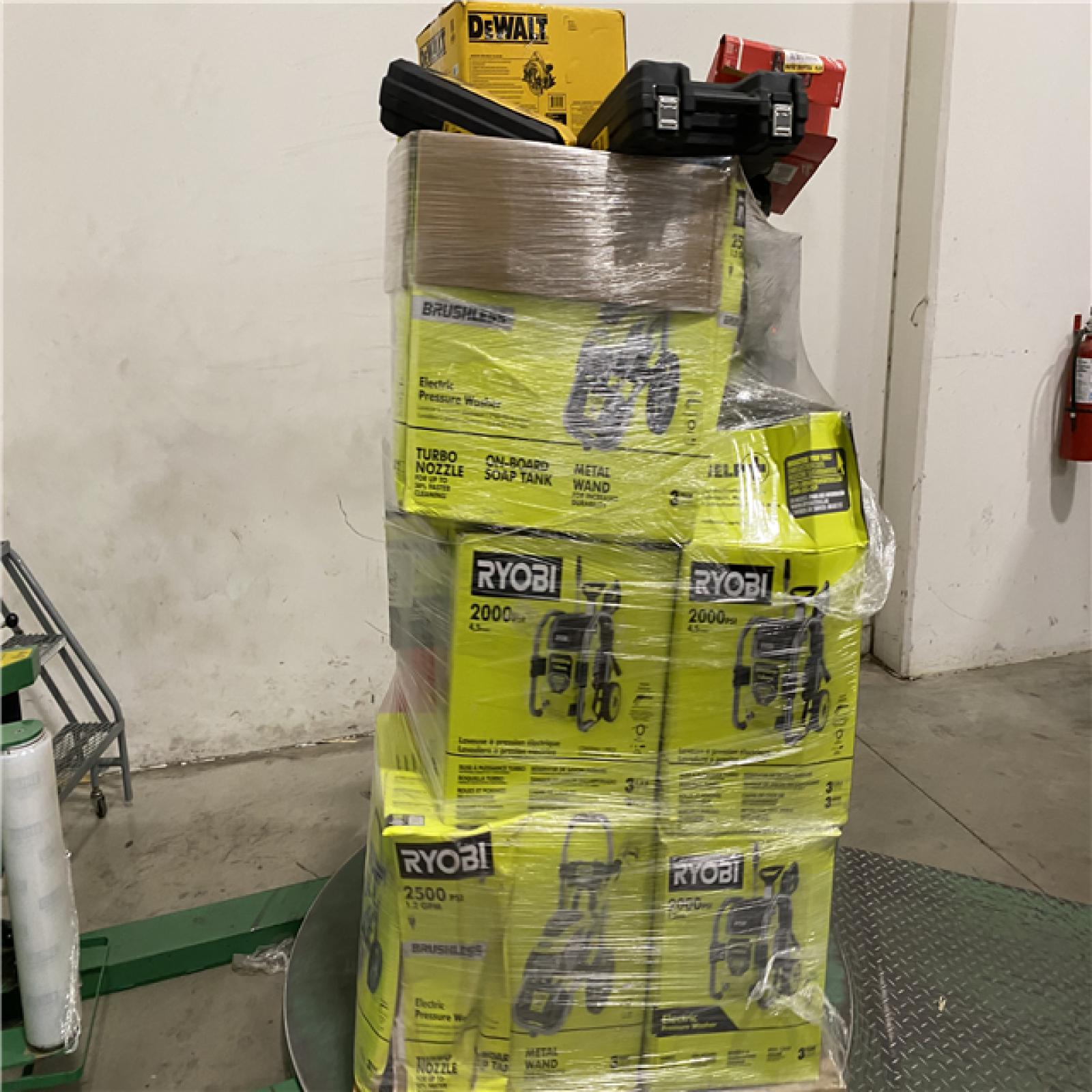 Dallas Location - As-Is Tool Pallet