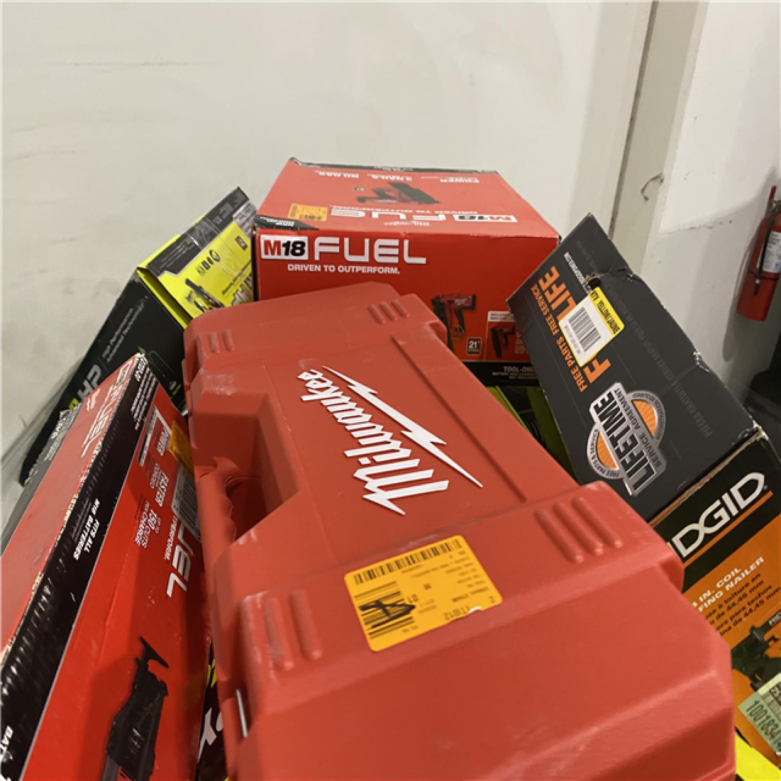 Dallas Location - As-Is Tool Pallet