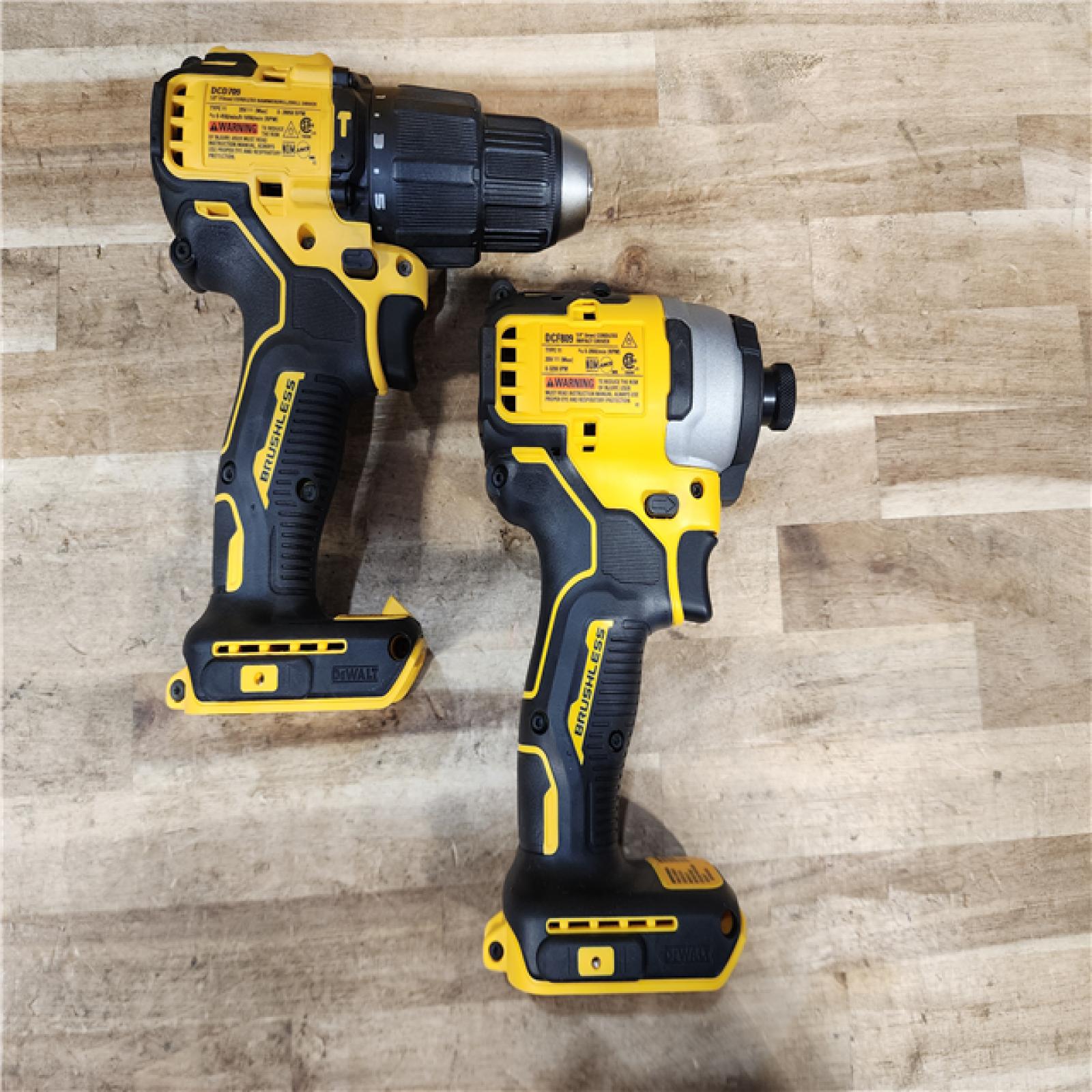 HOUSTON LOCATION - AS-IS DeWalt Hammer Drill Driver / Impact Driver Combo Kit