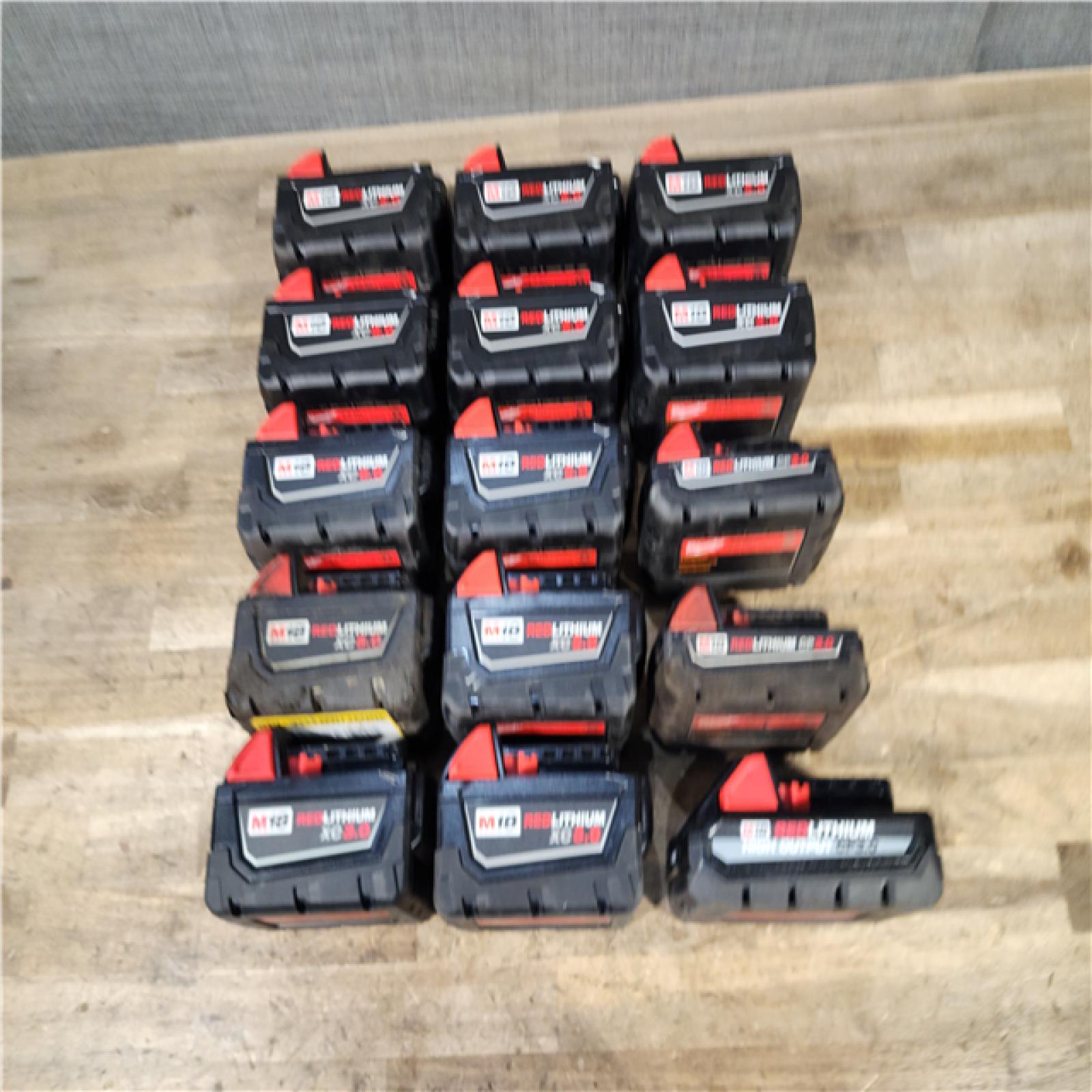 HOUSTON LOCATION - AS-IS MILWAUKEE BATTERY PACK QTY - 15