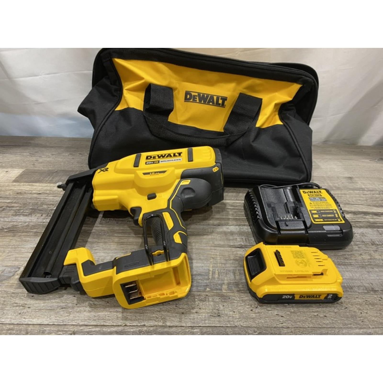 AS-IS DEWALT 20V MAX XR Lithium-Ion Cordless 18-Gauge Narrow Crown Stapler Kit