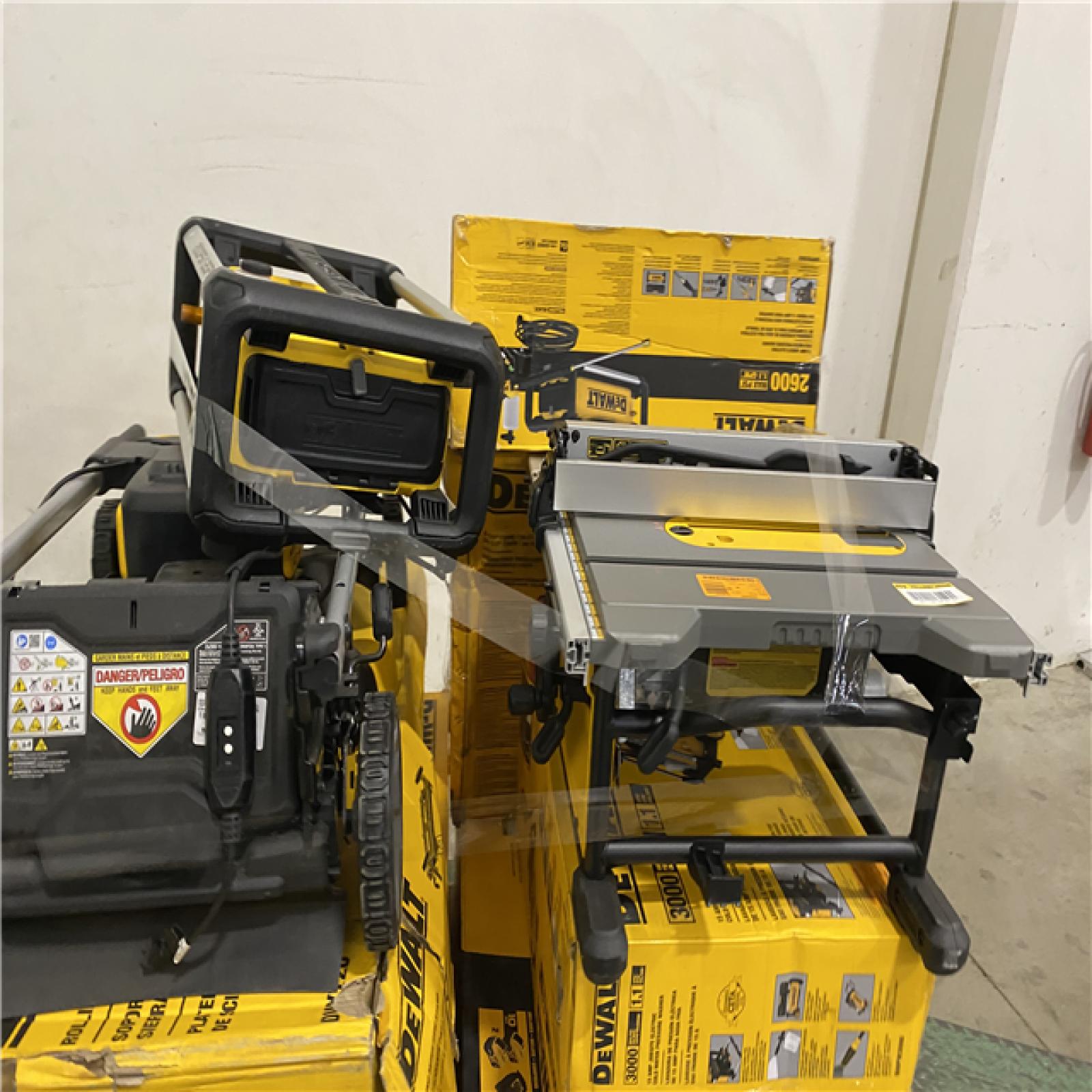 Dallas Location - As-Is DEWALT Tool Pallet