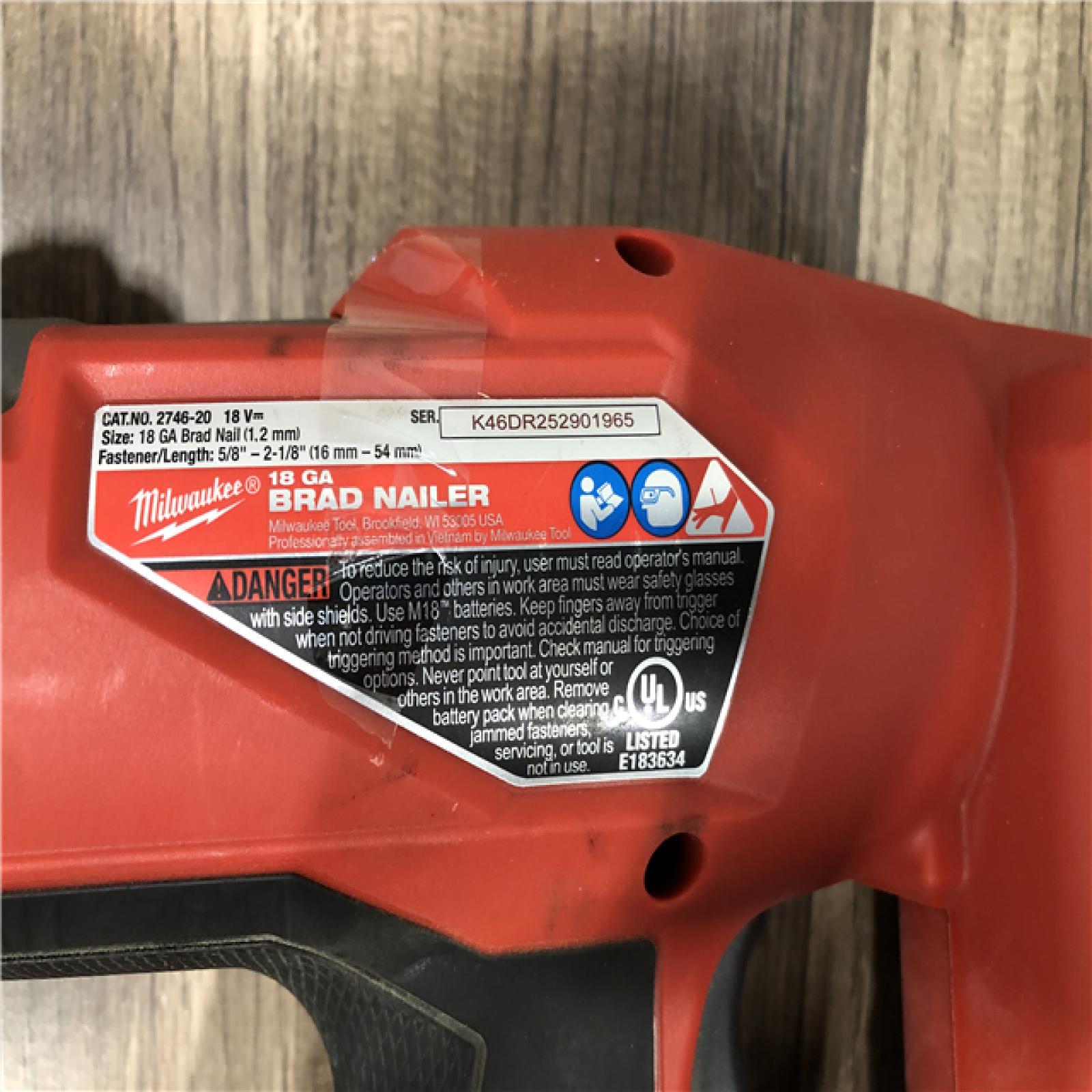AS-IS Milwaukee FUEL 18-Volt Lithium-Ion Brushless Cordless Gen II 18-Gauge Brad Nailer (Tool-Only)