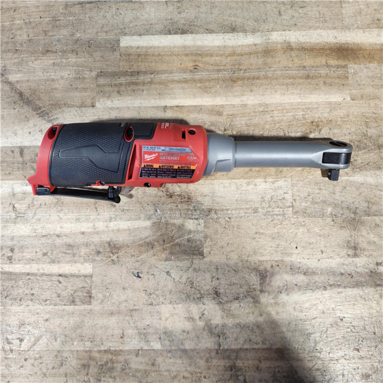 HOUSTON LOCATION - AS-IS Milwaukee  FUEL 12V Lithium-Ion Brushless Cordless 3/8 in. Extended Reach High Speed Ratchet (Tool Only)