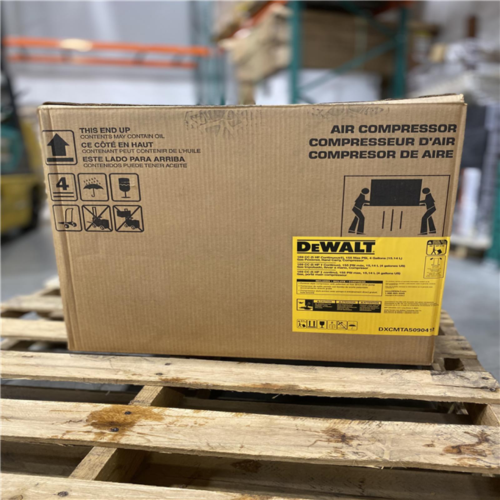 DALLAS LOCATION DEWALT 4 Gal. Portable Briggs and Stratton Gas