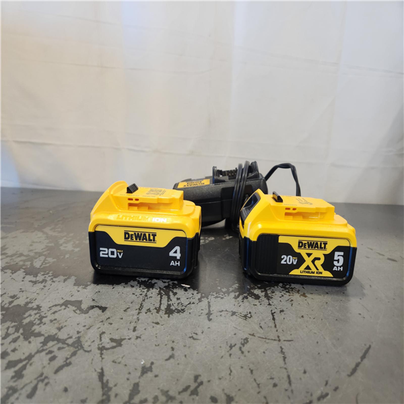 AS-IS- DEWALT 20V MAX Lithium-Ion Starter Kit