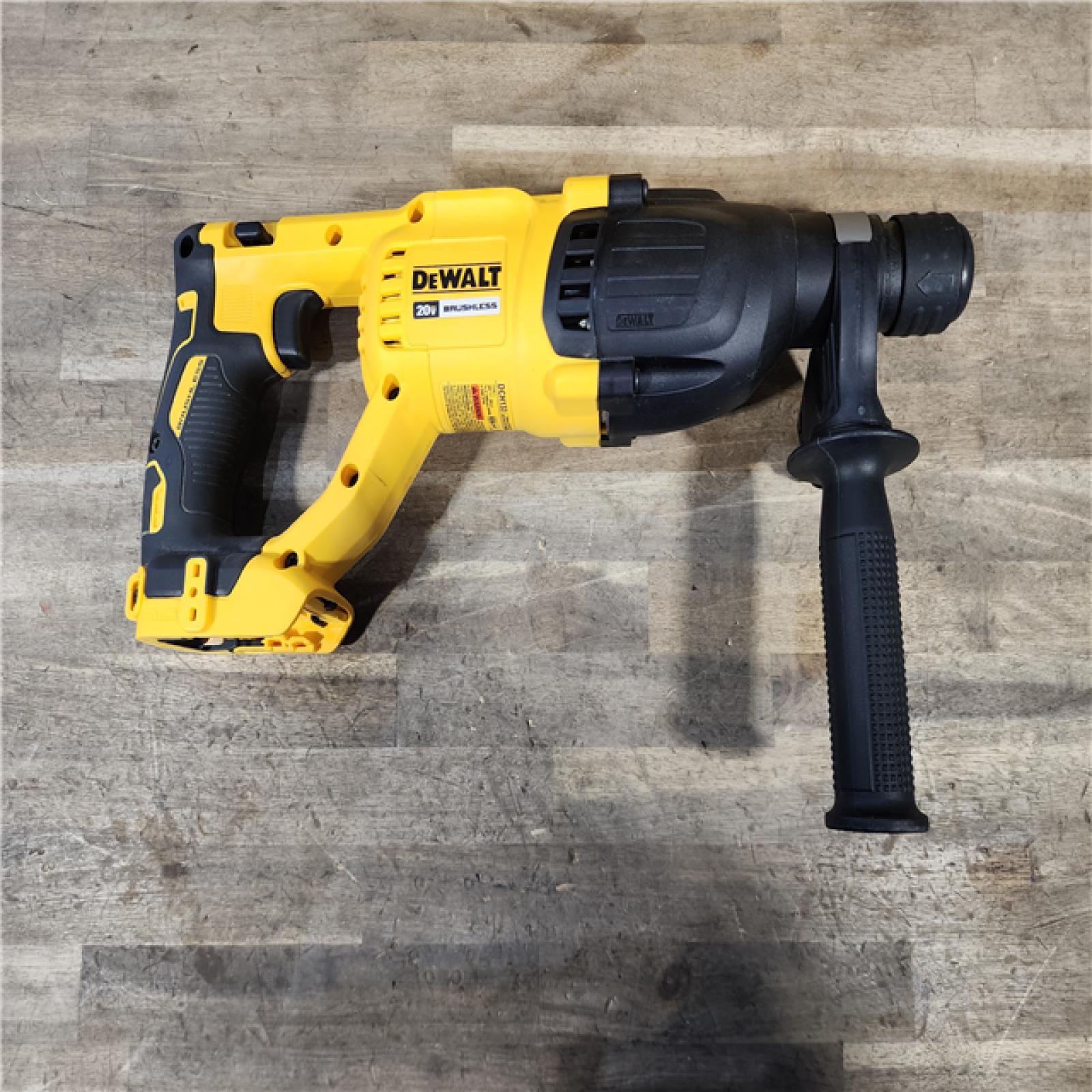HOUSTON LOCATION - AS-IS DEWALT 20V MAX Cordless Brushless 1 in. SDS Plus D-Handle Concrete and Masonry Rotary Hammer (Tool Only)