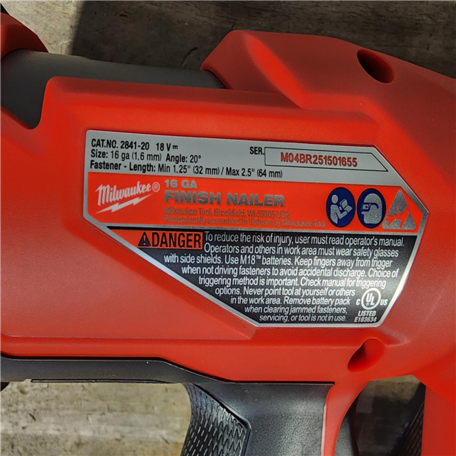 HOUSTON LOCATION - AS-IS (APPEARS LIKE NEW) Milwaukee 2841-20 18V Cordless Gen II 16 Gauge Angled Finish Nailer (Tool Only)