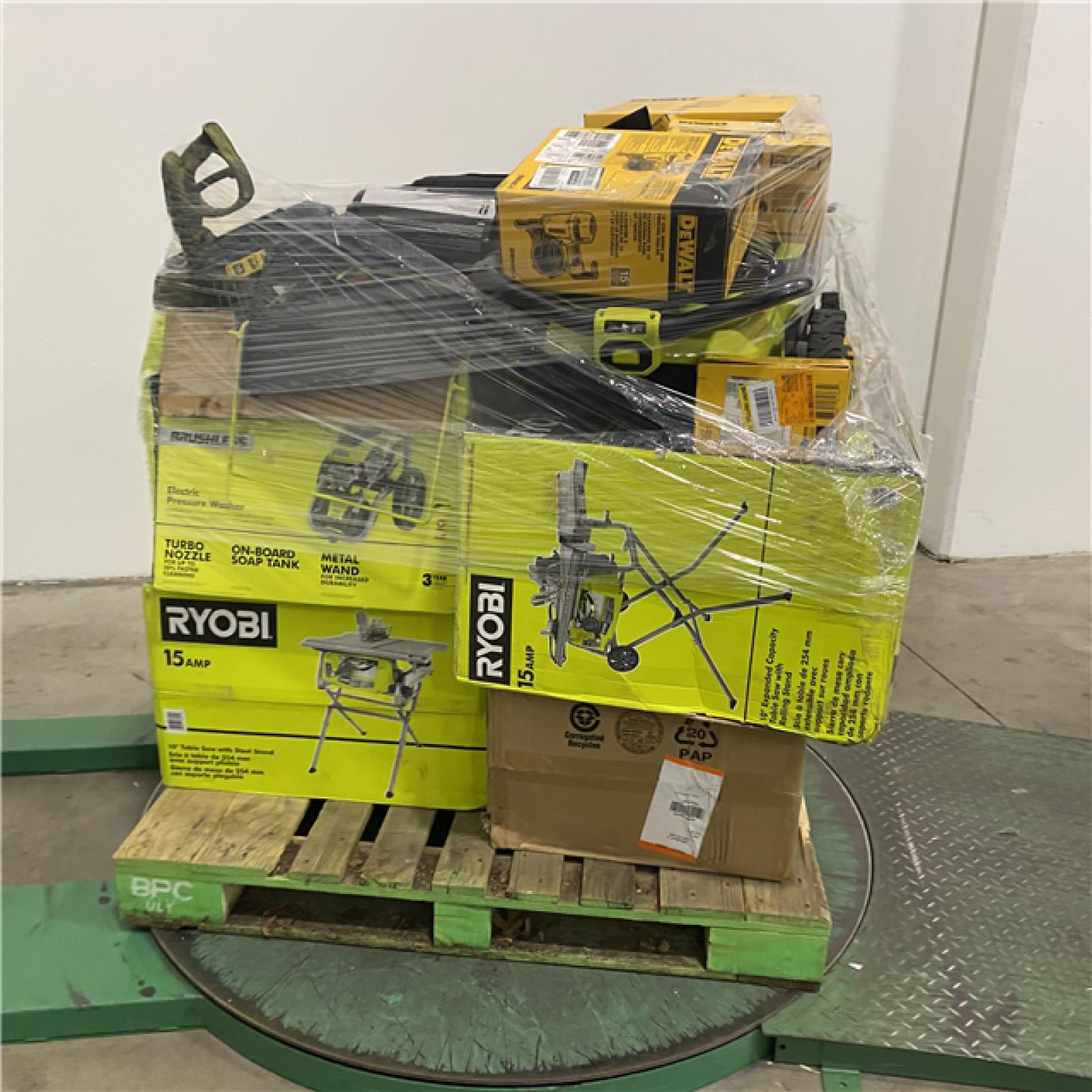 Dallas Location - As-Is Tool Pallet