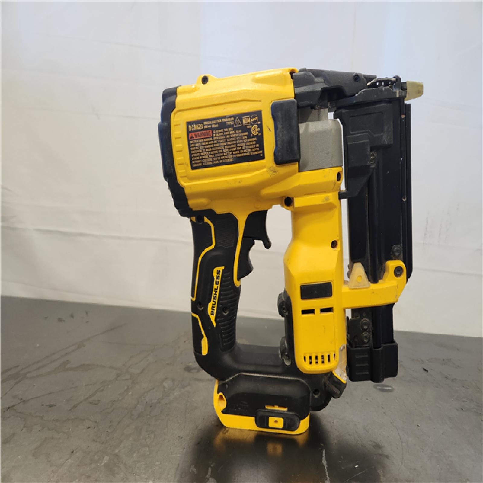 AS-IS- DeWalt 20V MAX 23 Ga. Cordless Compact Pin Nailer Tool Only 20 V
