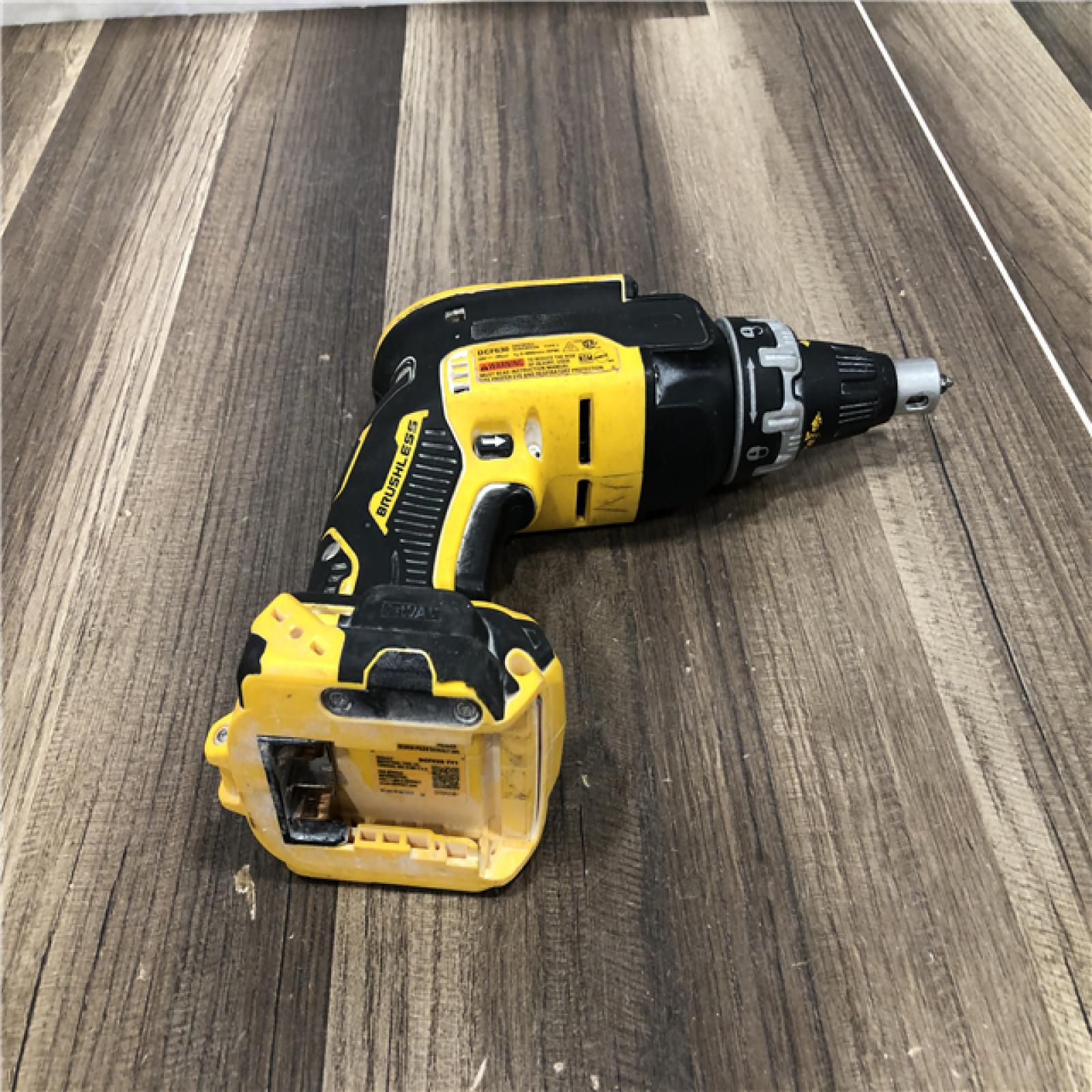AS-IS DEWALT XR 20V MAX Lithium-Ion Cordless Brushless Screw Gun (Tool Only)