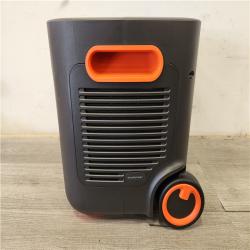 Phoenix Location LIKE NEW Jackery Solar Generator Explorer 2000 Plus 2042.8Wh/ 3000W Model No. Je-2000C