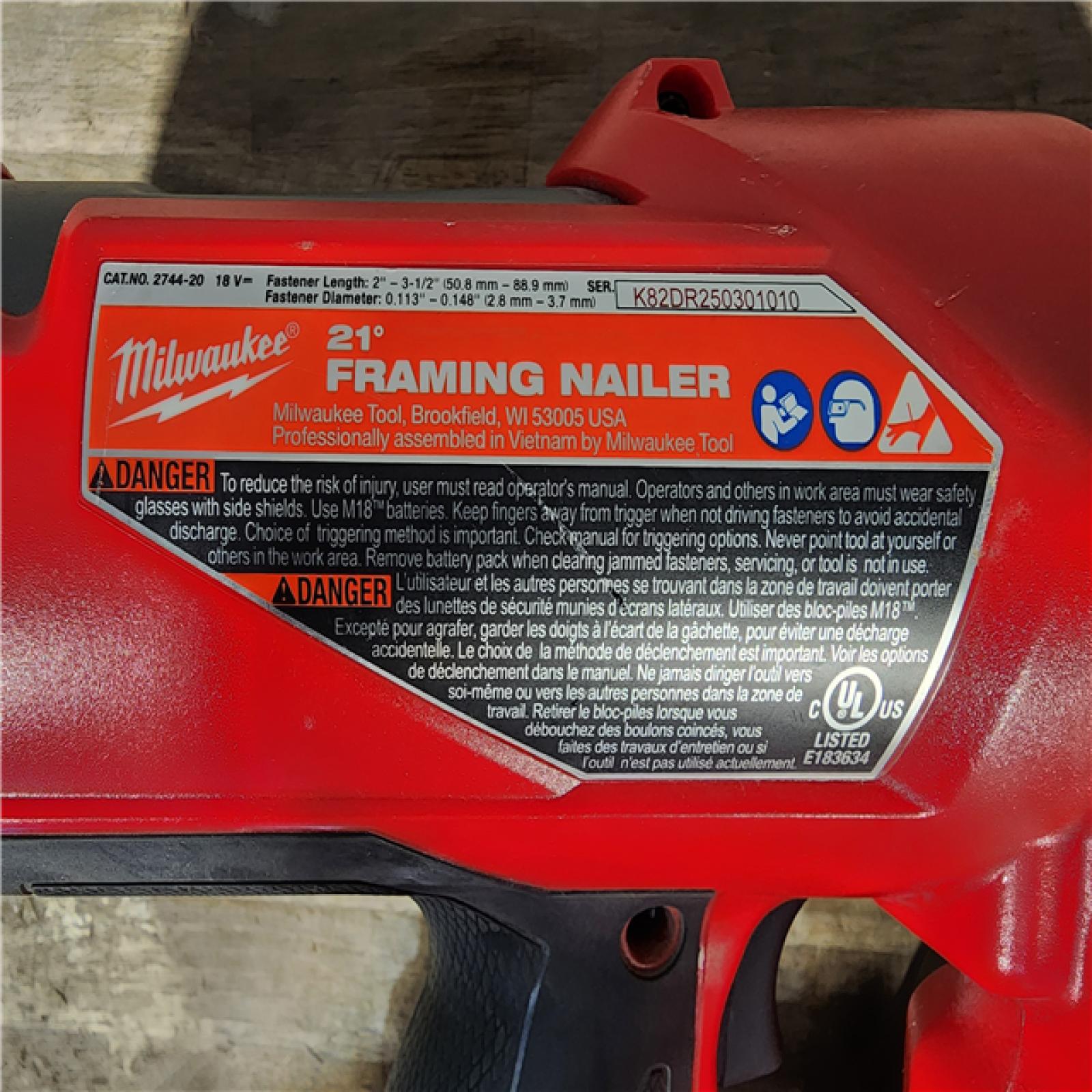 HOUSTON LOCATION - AS-IS Milwaukee 2744-20 M18 FUEL 3-1/2 in. 18V 21-Degree Lithium-Ion Brushless Cordless Framing Nailer (Tool-Only)