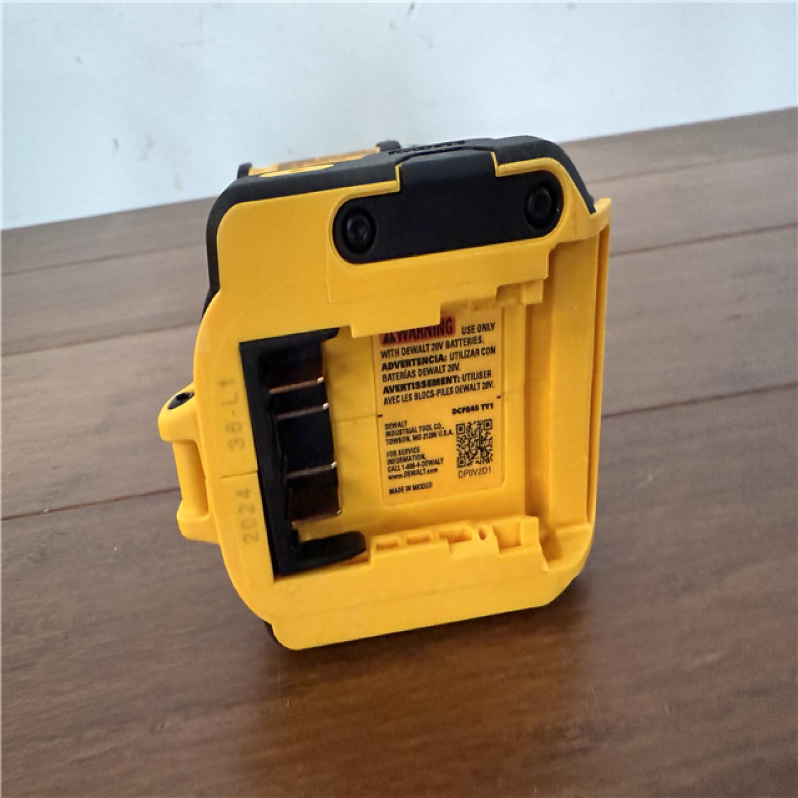 California NEW DeWalt 1/4 3-Speed Impact Drive (Tool Only)
