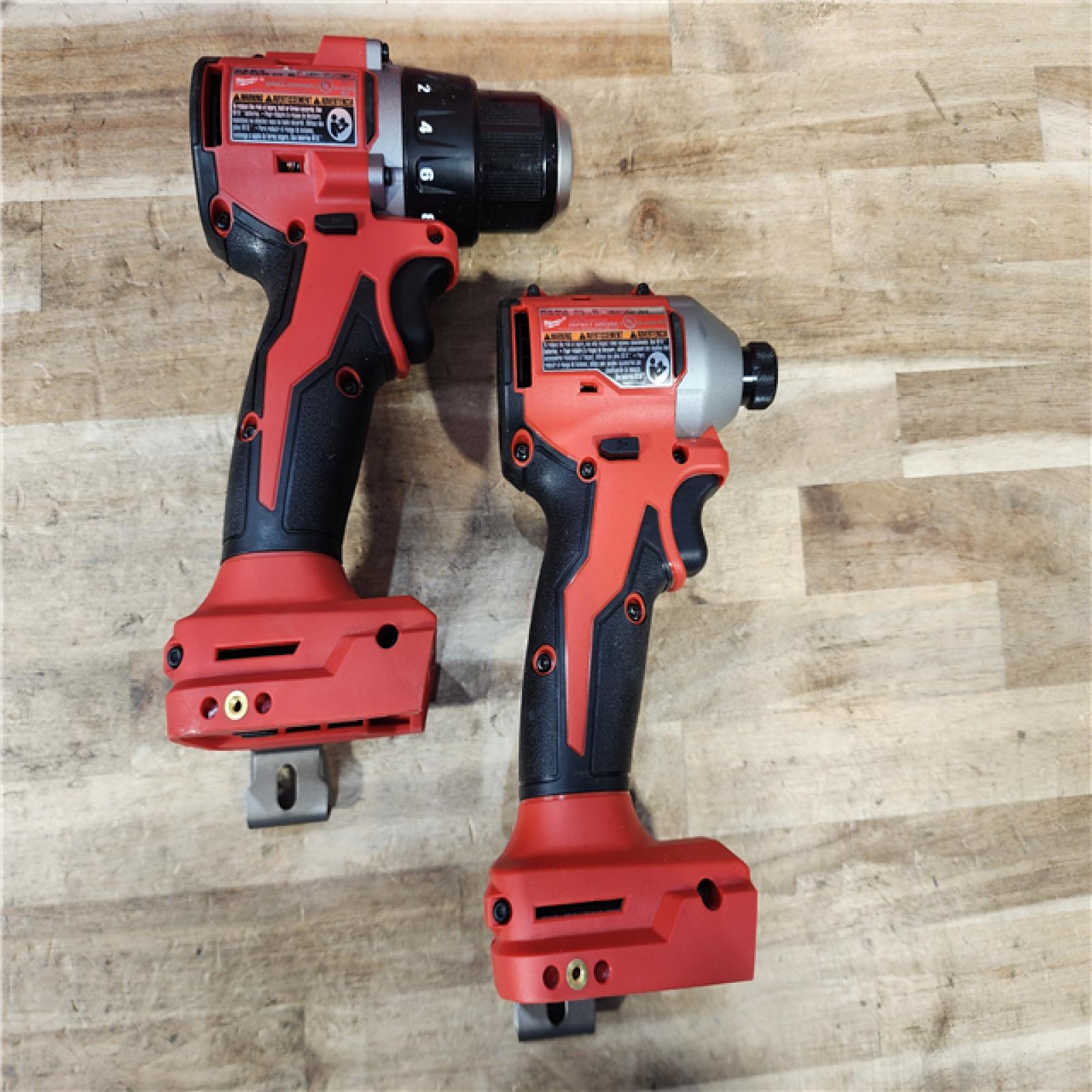 HOUSTON LOCATION - AS-IS Milwaukee 18V Lithium-Ion Brushless Cordless Compact Drill/Impact Combo Kit