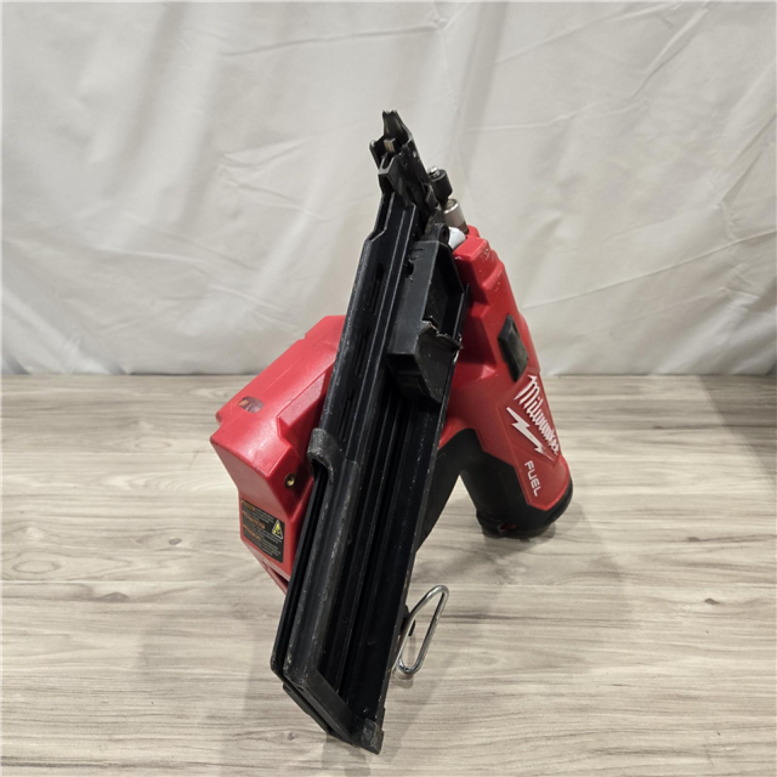 AS-IS Milwaukee M18 FUEL 30 Degree Framing Nailer (TOOL ONLY)