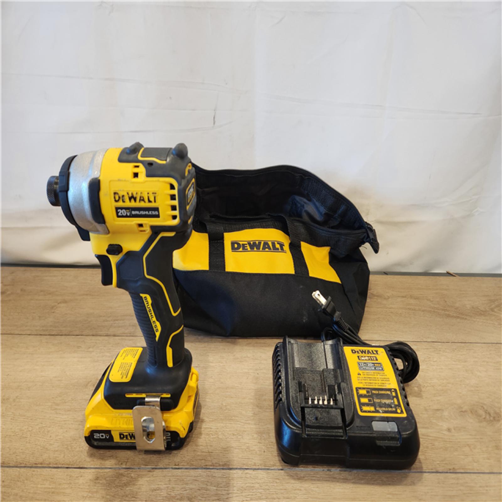 AS-IS- DEWALT ATOMIC 20V MAX* Brushless Cordless Compact 1/4 in. Impact Driver Kit