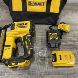 AS-IS DEWALT ATOMIC 20V MAX Lithium Ion Cordless 23 Gauge Pin Nailer Kit