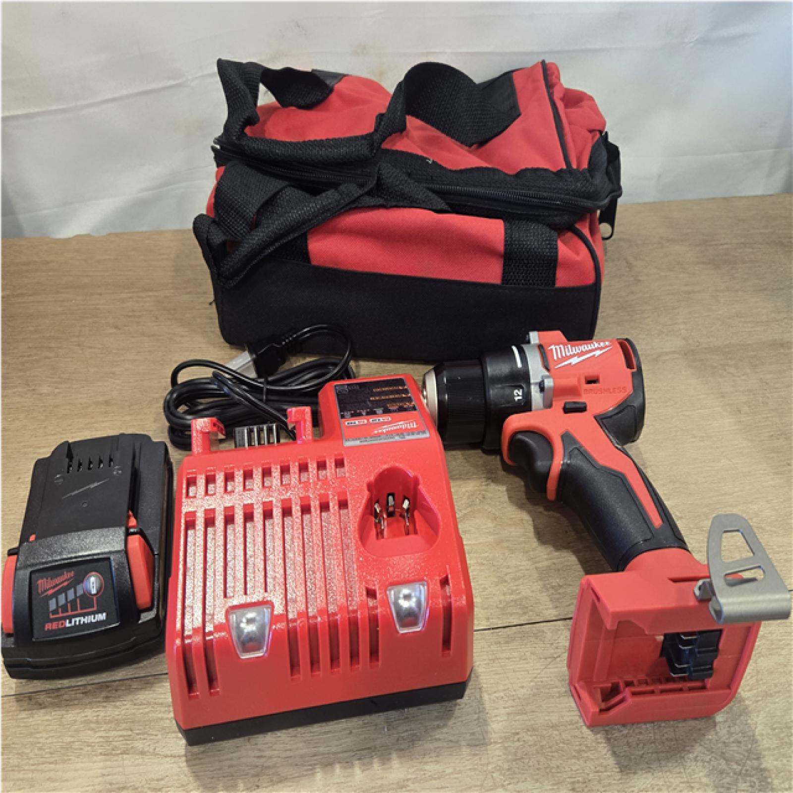 AS-IS Milwaukee 18V Lithium-Ion Brushless Cordless 1/2 in. Compact Drill/Driver with kit