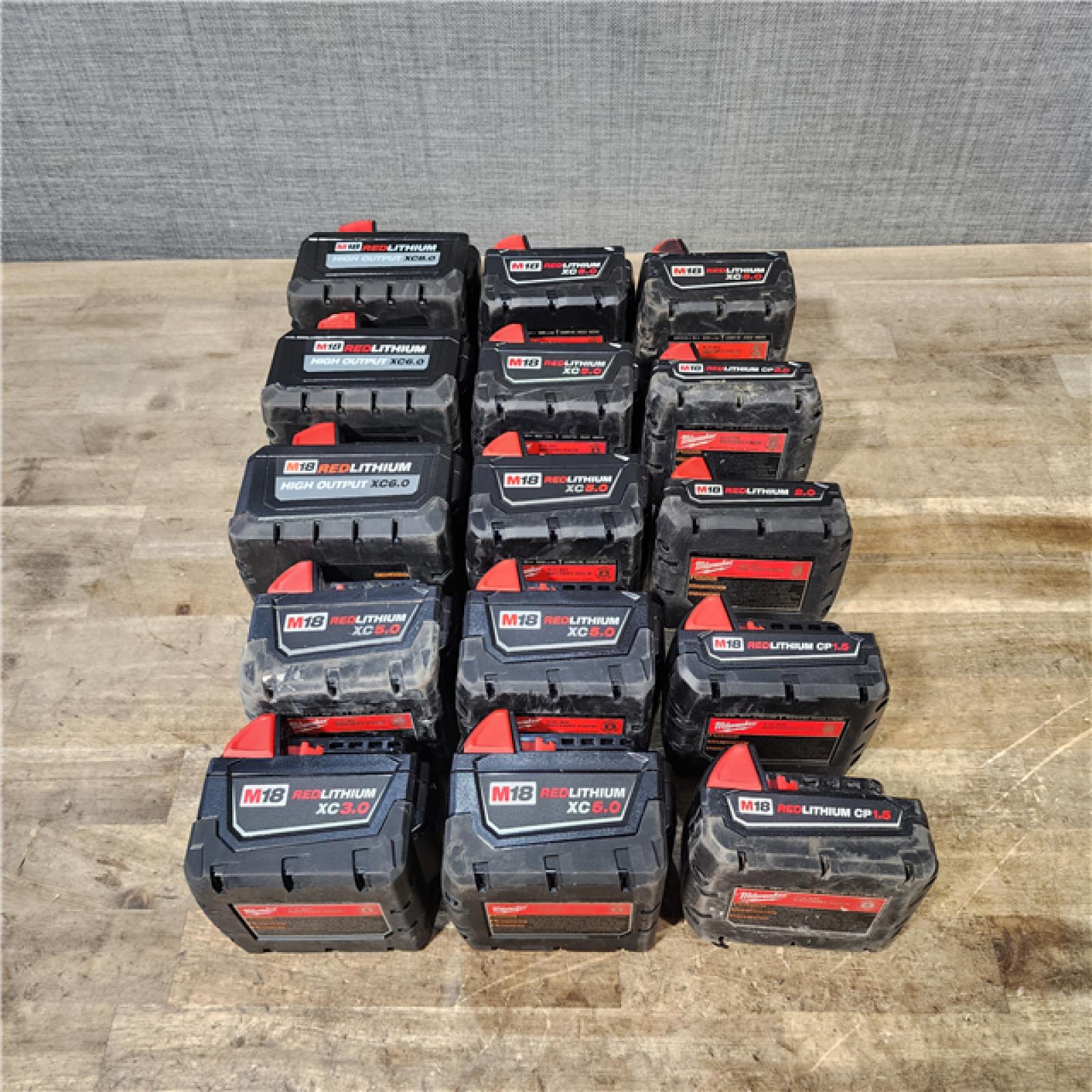 HOUSTON LOCATION - AS-IS MILWAUKEE BATTERY PACK QTY - 15
