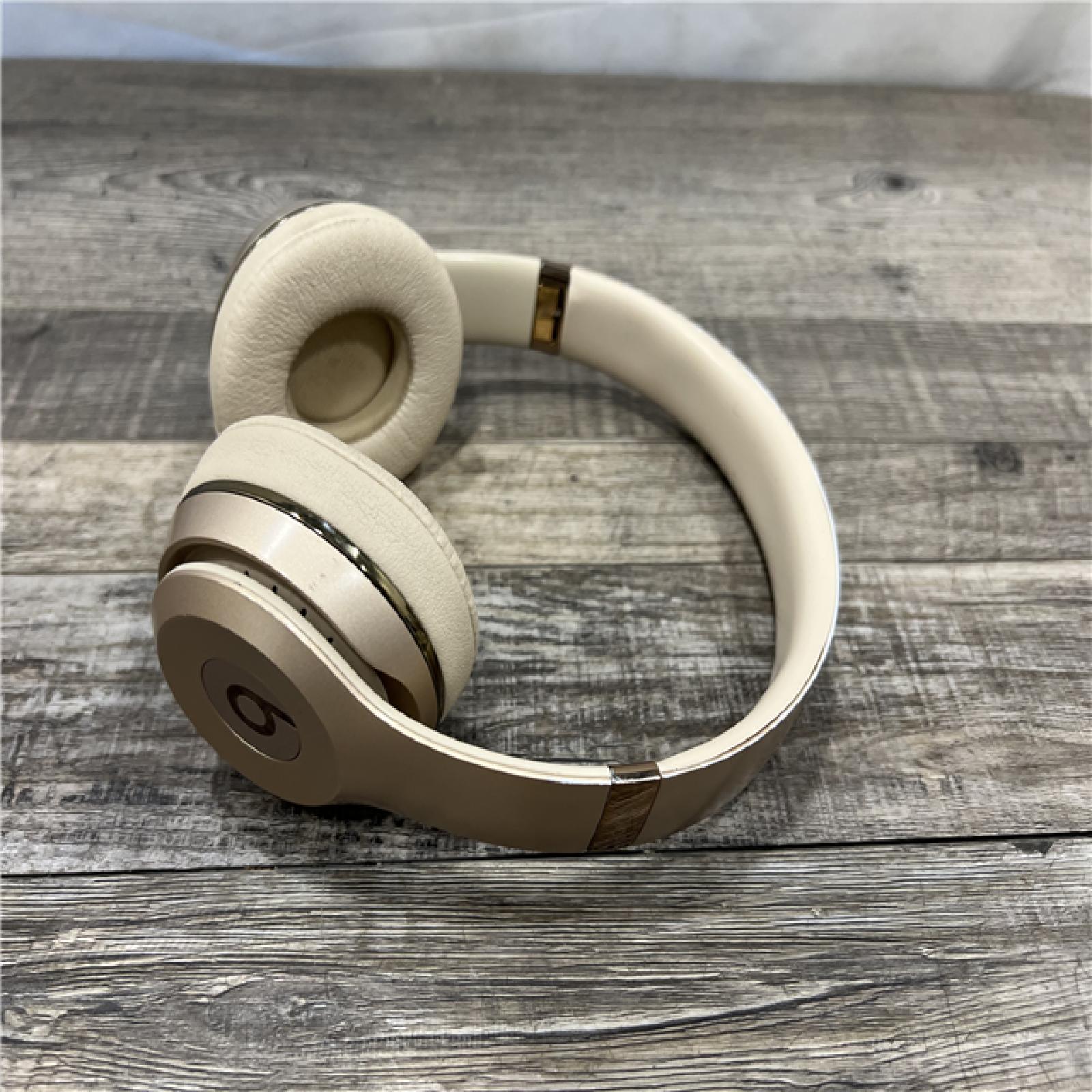AS-IS Beats Solo3 Wireless Headphones - Satin Gold MX462LL/A