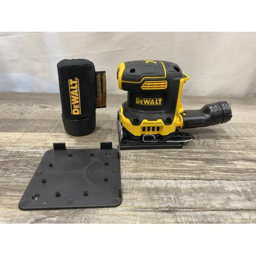 AS-IS DEWALT 20V MAX XR Cordless Brushless 1/4 Sheet Variable Speed Sander (Tool Only)