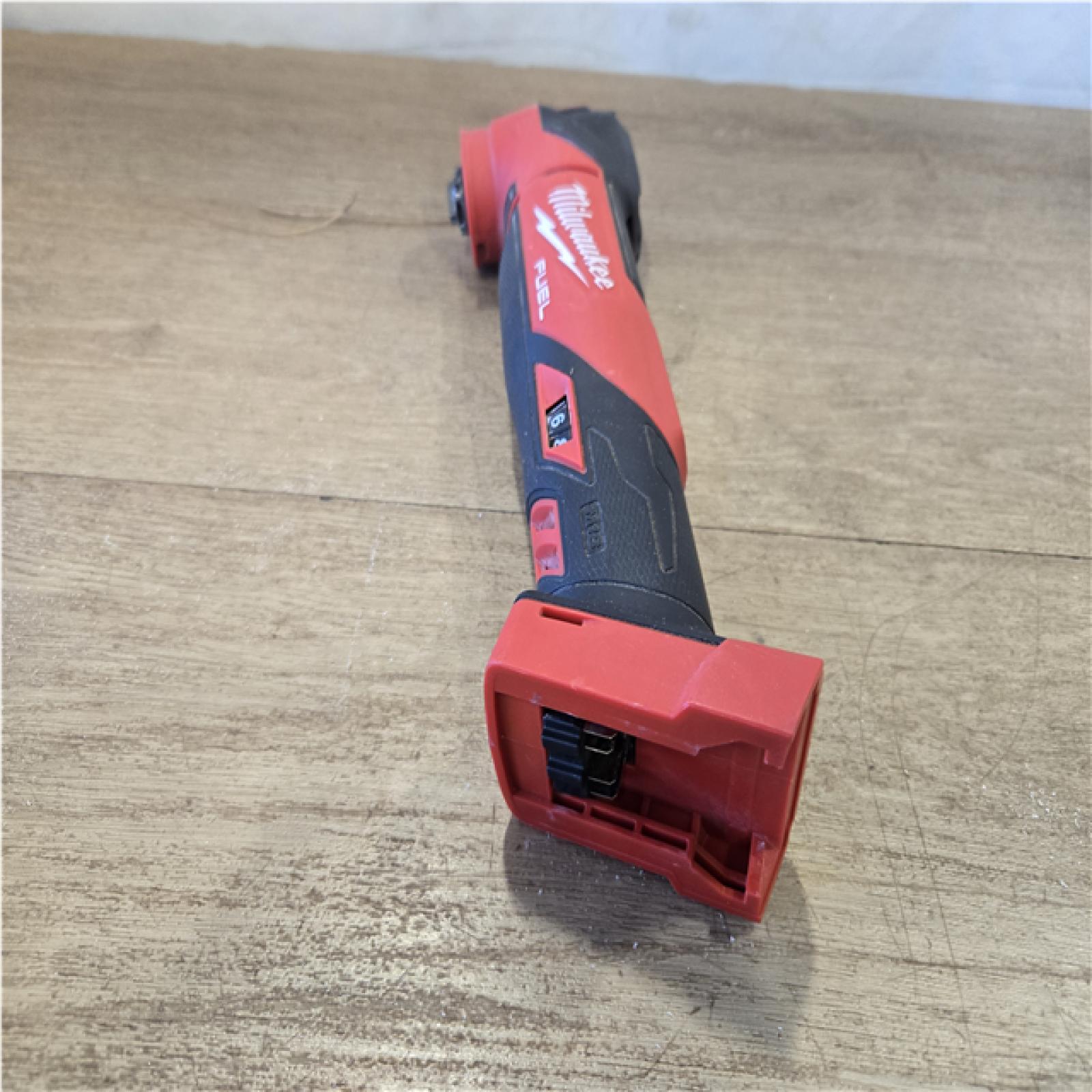 AS-IS Milwaukee FUEL 18V Lithium-Ion Cordless Brushless Oscillating Multi-Tool (Tool-Only)