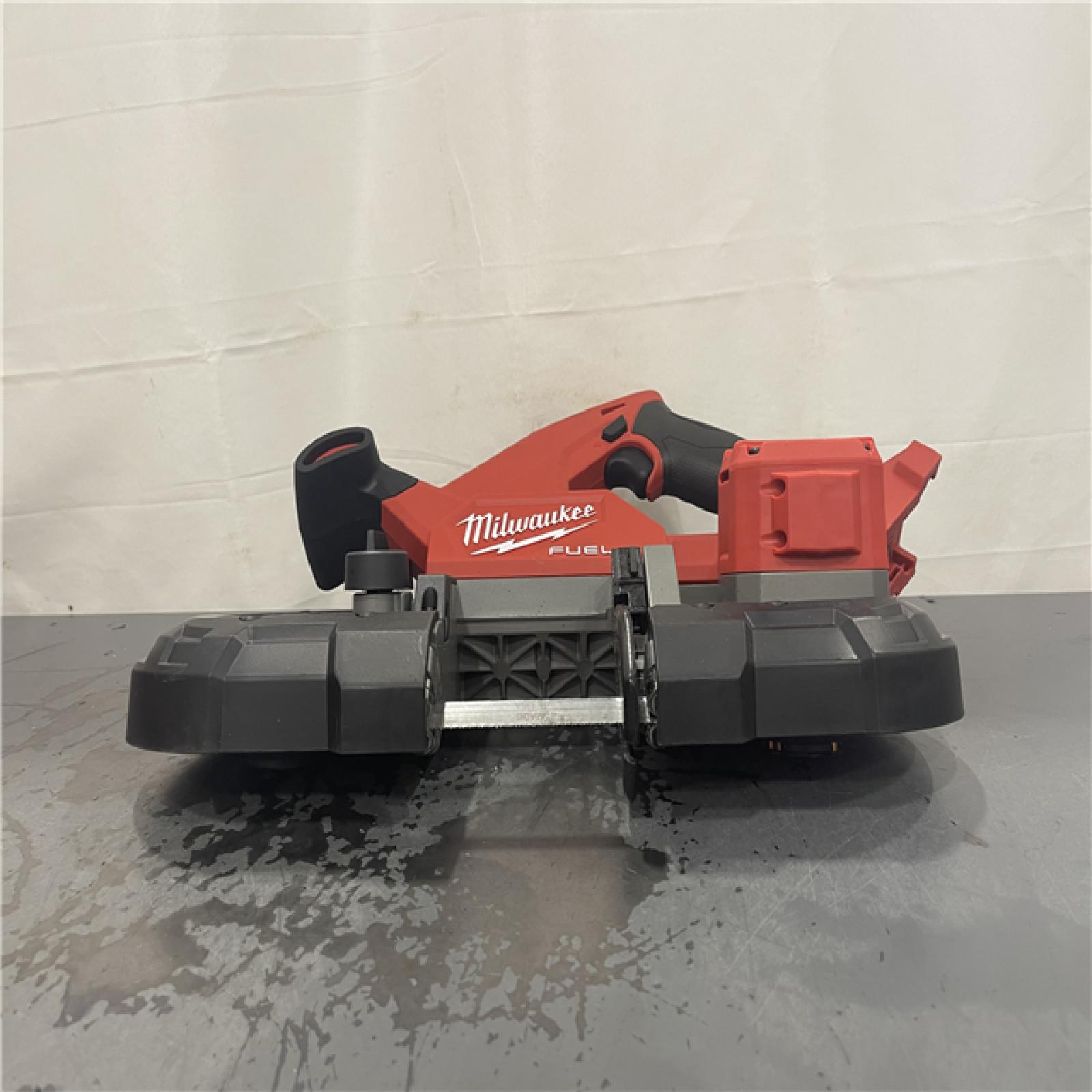 AS-IS- Milwaukee M18 FUEL Compact Band Saw