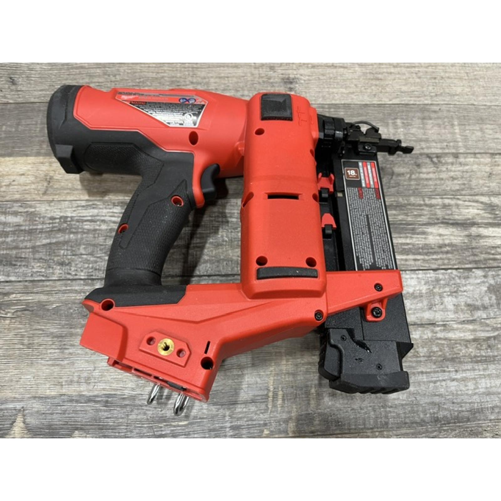 AS-IS Milwaukee FUEL 18-Volt Lithium-Ion Brushless Cordless Gen II 18-Gauge Brad Nailer (Tool-Only)