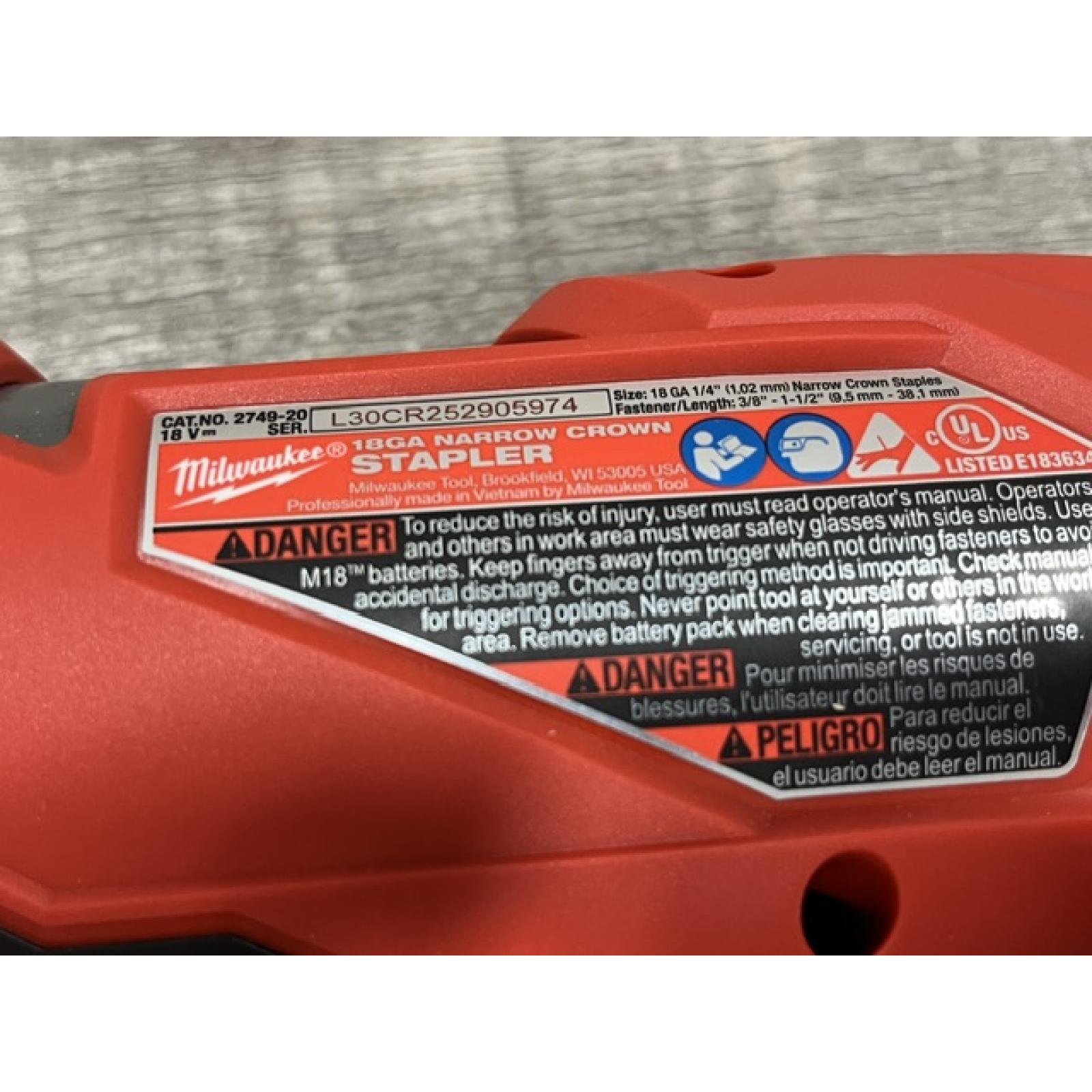AS-IS Milwaukee FUEL 18-Volt Lithium-Ion Brushless Cordless 18-Gauge 1/4 in. Narrow Crown Stapler (Tool-Only)