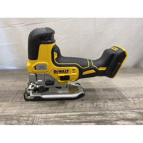 AS-IS DEWALT 20V MAX XR Cordless Barrel Grip Jigsaw (Tool Only)