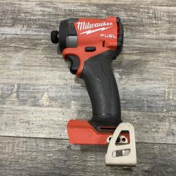 AS-IS Milwaukee FUEL 18V Lithium-Ion Brushless Cordless 1/4 in. Hex Impact Driver Kit