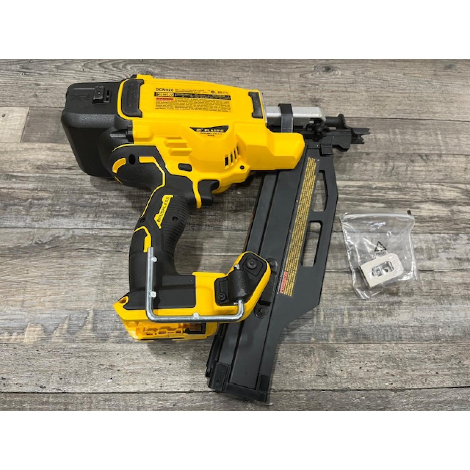 AS-IS DEWALT 20-Volt 21° Cordless Framing Nailer (Tool-Only)