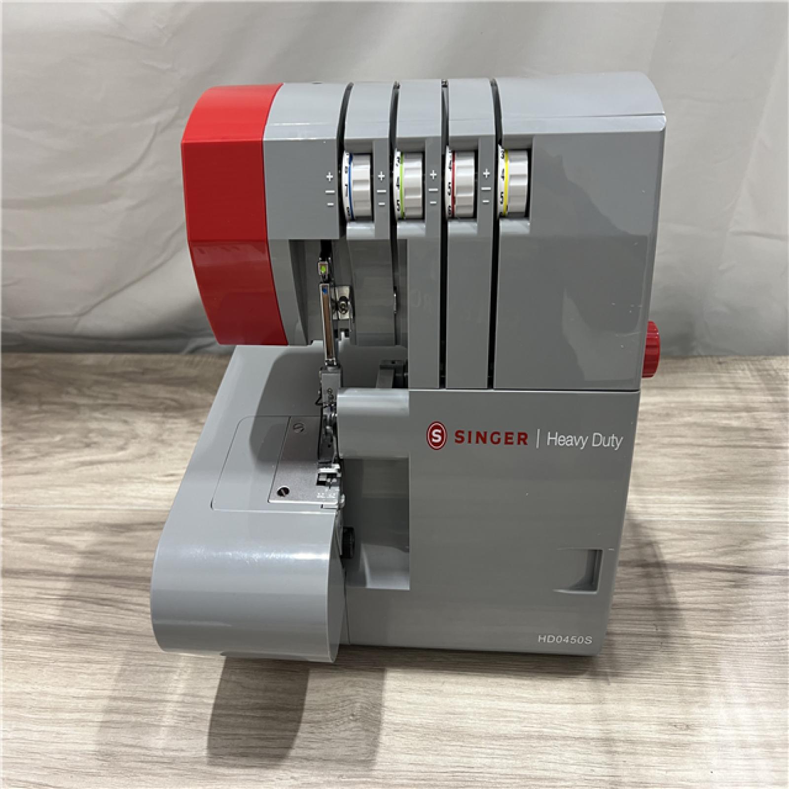 AS-IS Singer - HD0450S Heavy Duty Serger