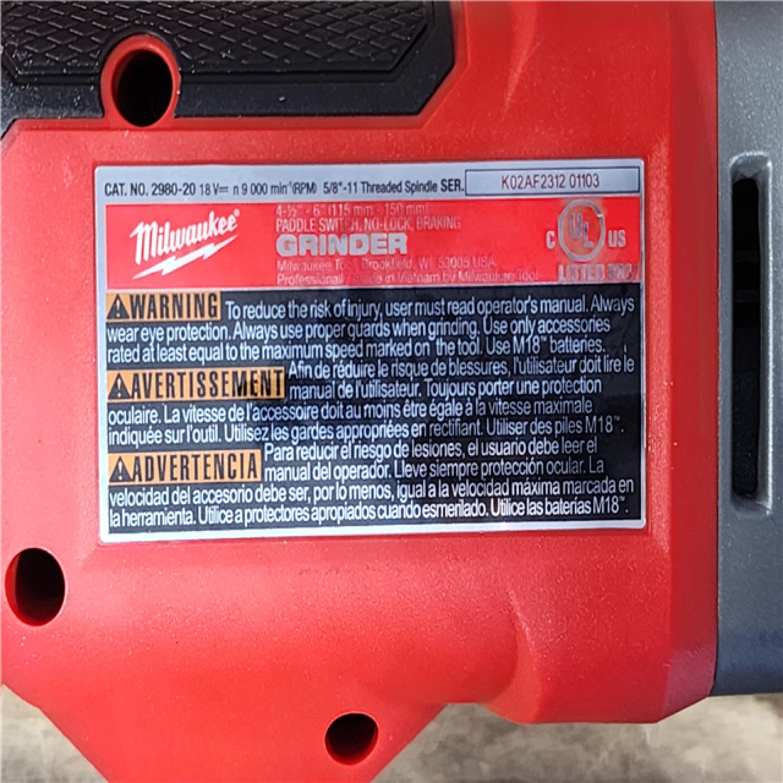 HOUSTON LOCATION - AS-IS (APPEARS LIKE NEW) Milwaukee 2980-20 M18 Fuel 18 Volt 6 Inch Paddle Switch Grinder (Bare Tool)