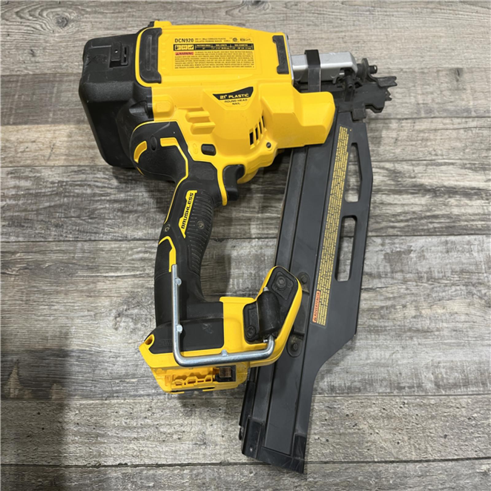 AS-IS DEWALT 20-Volt 21° Cordless Framing Nailer (Tool-Only)