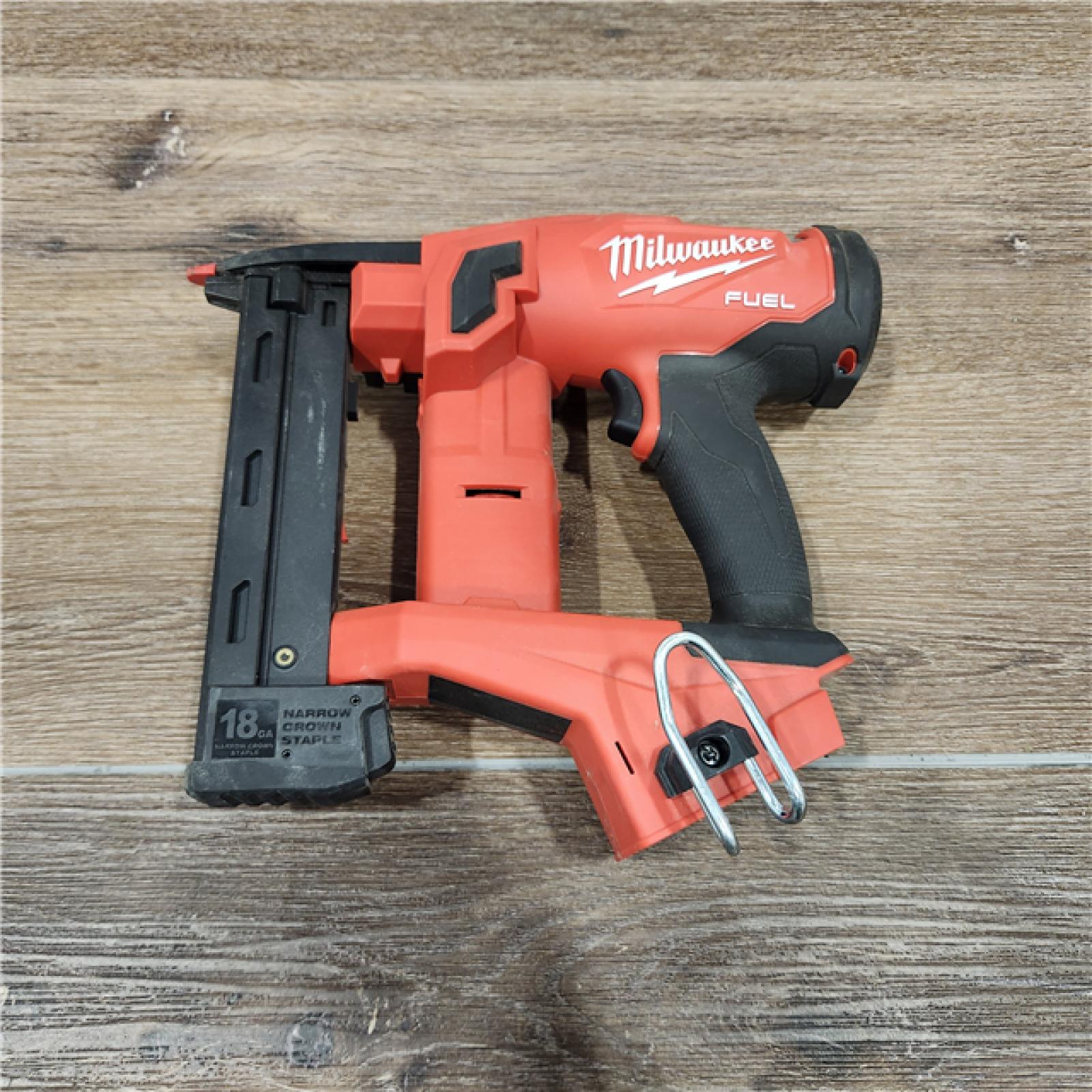 AS-IS Milwaukee M18 FUEL Brushless Cordless 18-Gauge 1-1/2 X 1/4 Narrow Crown Stapler (Tool Only & Battery)