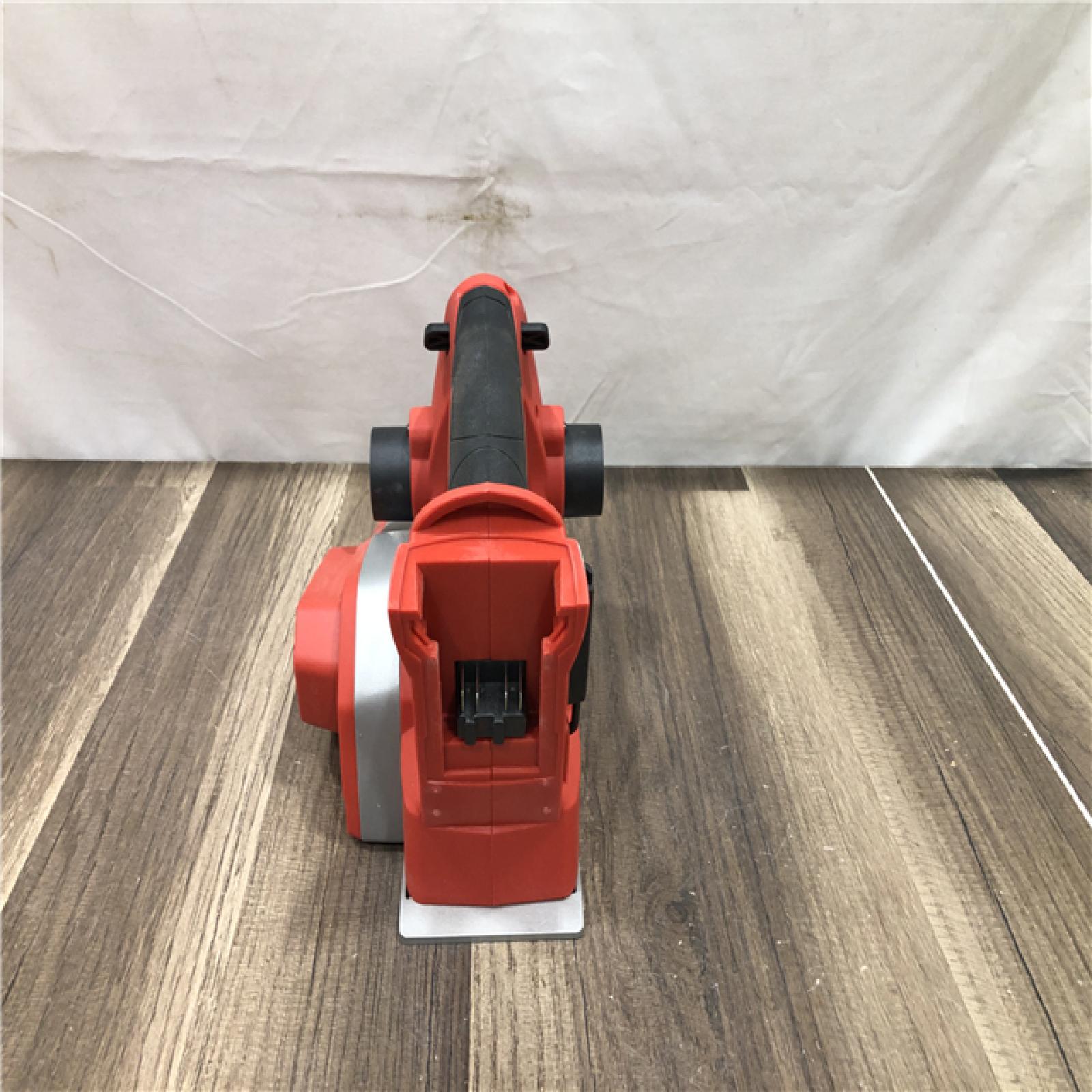 AS-IS Milwaukee M18 18V Lithium-Ion Cordless 3-1/4 in. Planer (Tool-Only)